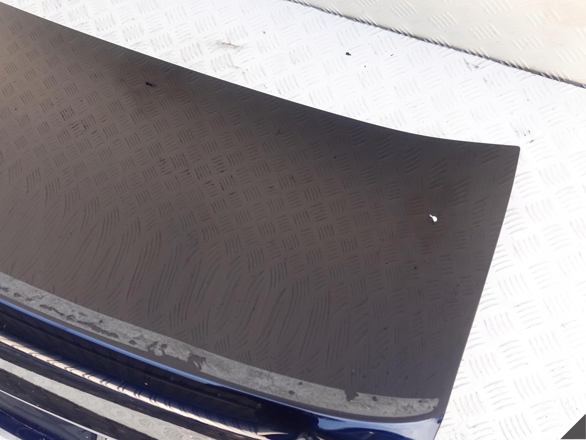 BMW 5 G30 M5 F90 SEDAN POKRYWA BAGAŻNIKA TYŁ BMW 5 G30 M5 F90 SEDAN POKRYWA BAGAŻNIKA TYŁ - obrazek 10
