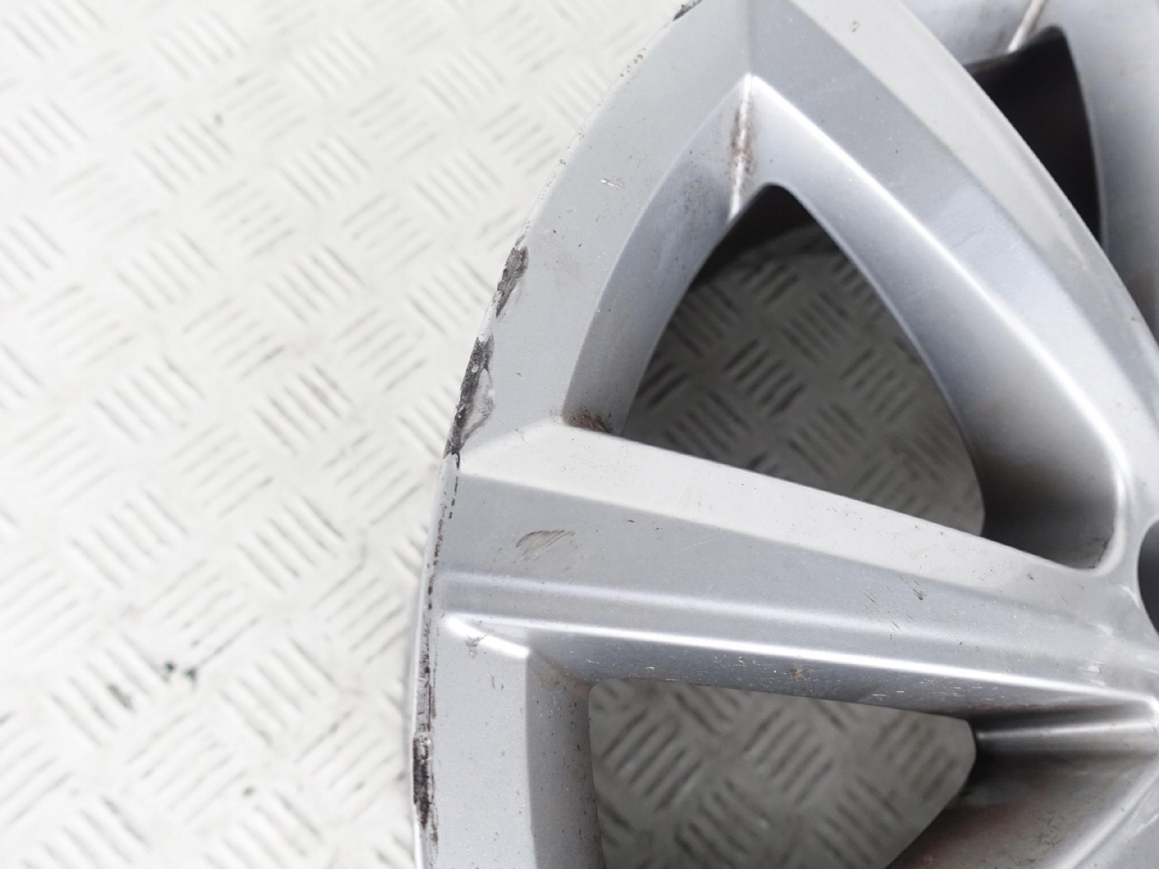 VW TOUAREG 760 III 8×18 ET25 5×112 760071498 VW TOUAREG 760 III 8x18 ET25 5x112 760071498 - obrazek 5