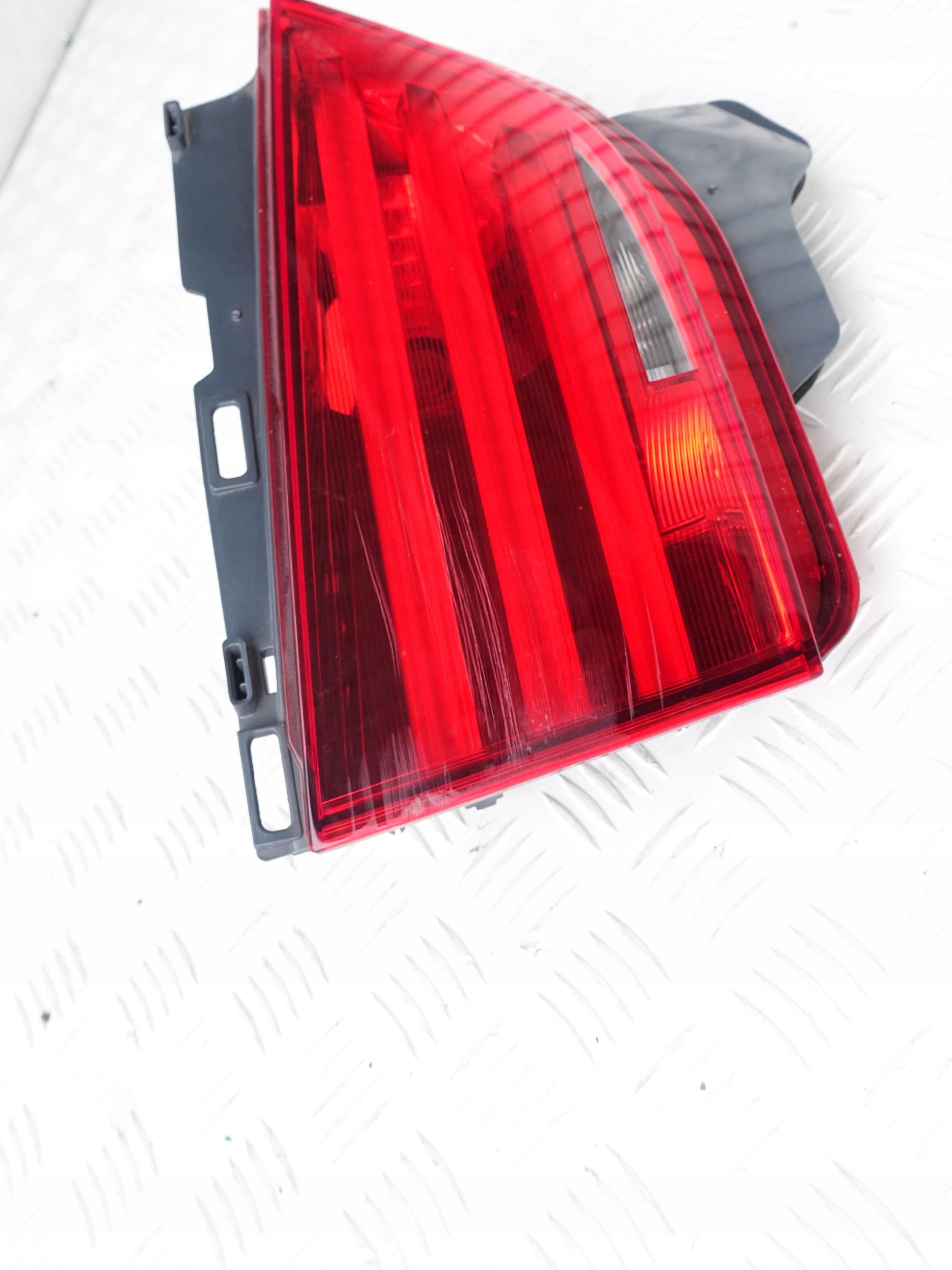 BMW 5 GT F07 LAMPA LEWA TYŁ W KLAPE 7199637 BMW 5 GT F07 LAMPA LEWA TYŁ W KLAPE 7199637 - obrazek 2