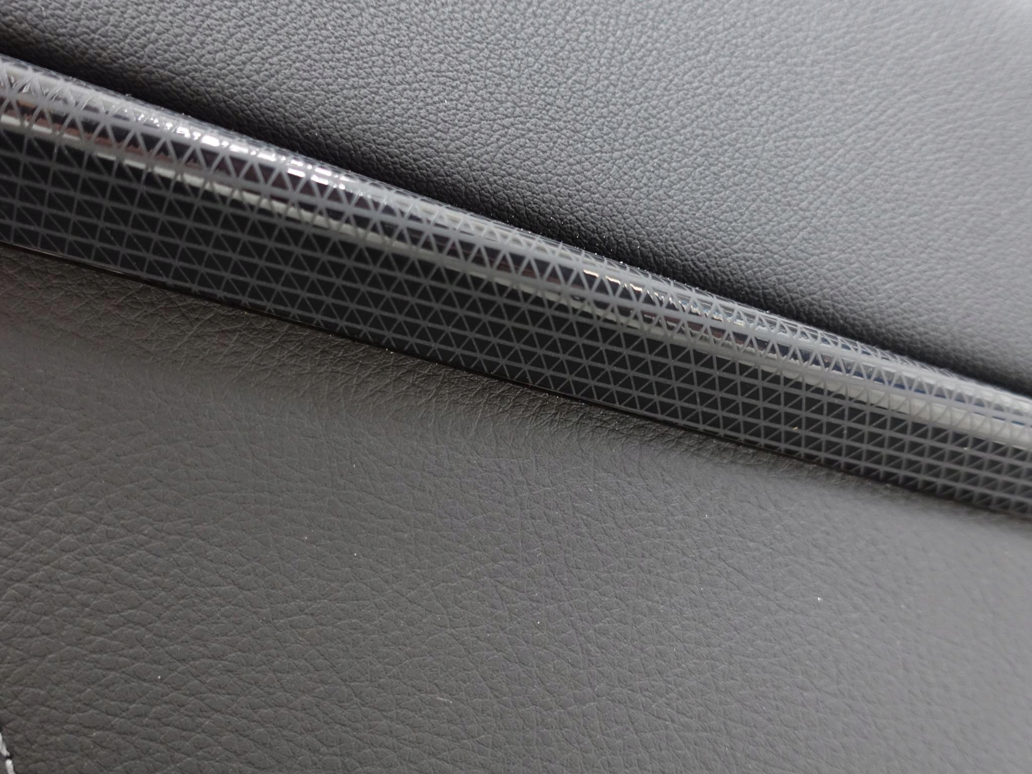 BMW 1 F40 PRAWA LEWA TYŁ TAPICERKA SKÓRA KOMPLET BMW 1 F40 PRAWA LEWA TYŁ TAPICERKA SKÓRA KOMPLET - obrazek 4