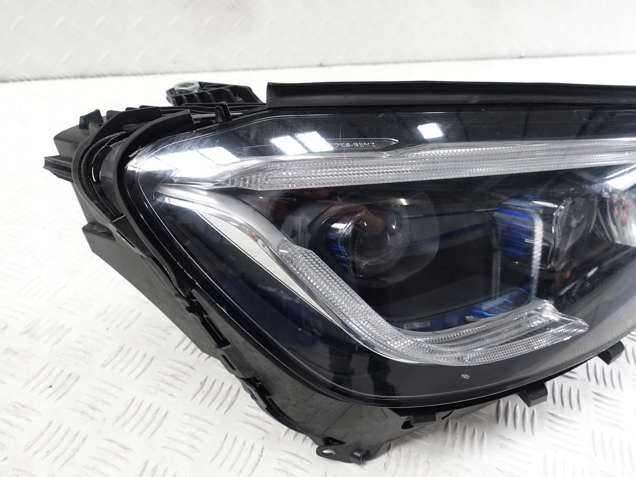 MERCEDES GLC X253 LIFT MOPF 19- FULL LED MULTIBEAM LAMPA MERCEDES GLC X253 LIFT MOPF 19- FULL LED MULTIBEAM LAMPA - obrazek 2
