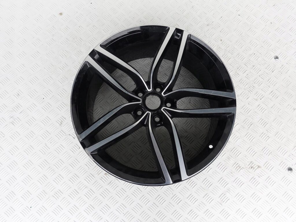 ASTON MARTIN DB9 VIRAGE FELGA 8,5x20 ET42,1