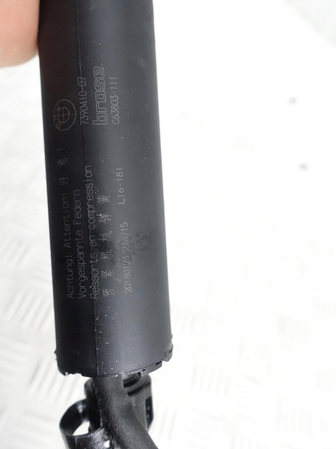 BMW 5 G31 KOMBI NAPĘD WRZECIONOWY SIŁOWNIK TYŁ L=P BMW 5 G31 KOMBI NAPĘD WRZECIONOWY SIŁOWNIK TYŁ L=P - obrazek 13