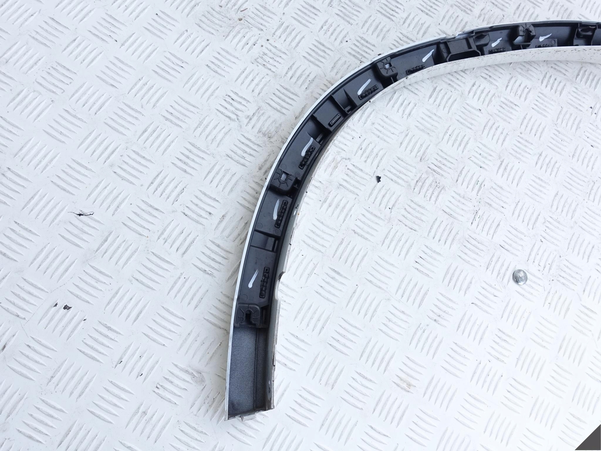 BMW X5 F15 F85 M-PAKIET LISTWA BŁOTNIK PRAWA TYŁ BMW X5 F15 F85 M-PAKIET LISTWA BŁOTNIK PRAWA TYŁ - obrazek 6