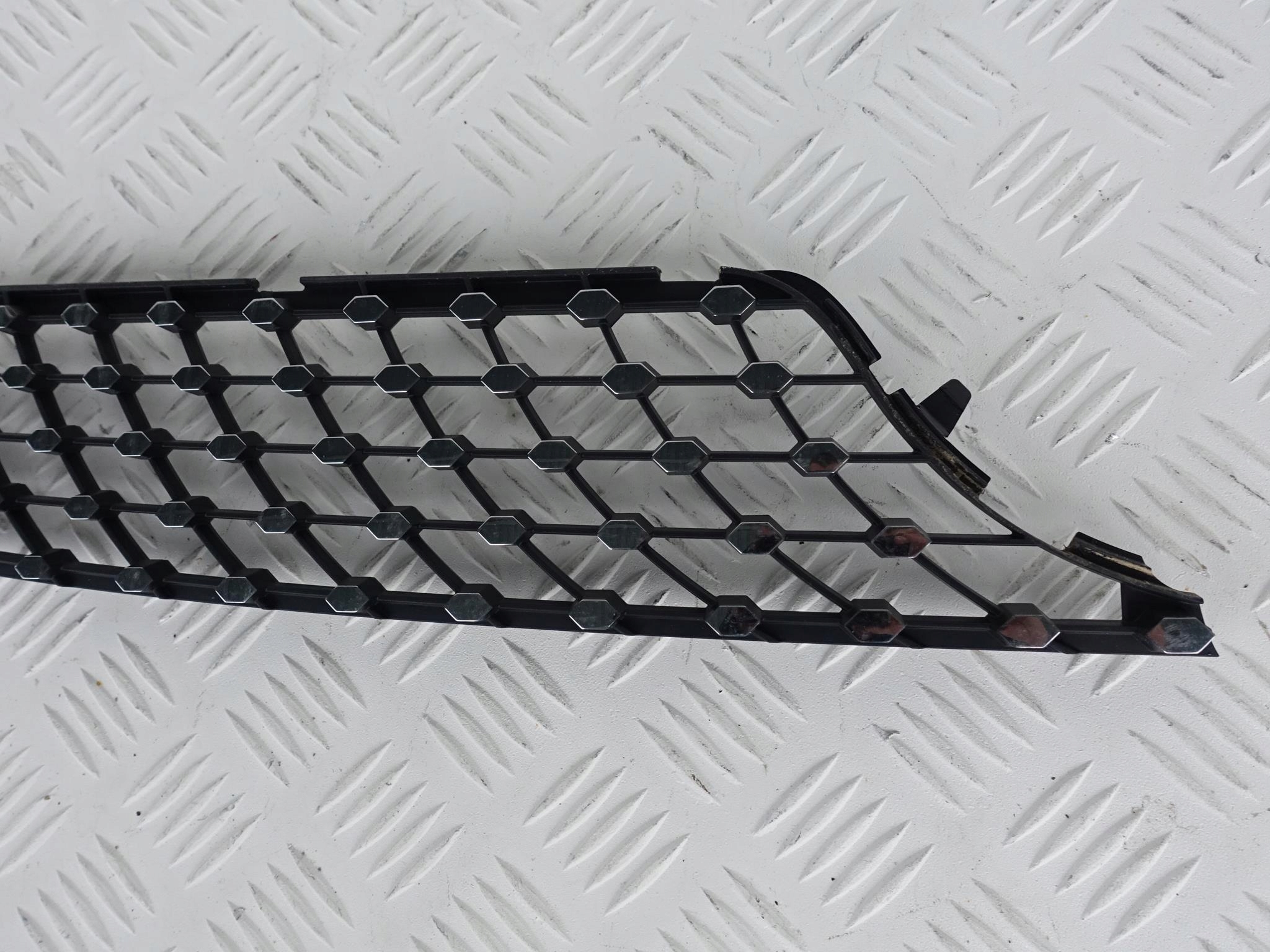 MERCEDES GLC X253 W253 AMG LIFT GRILL ATRAPA MERCEDES GLC X253 W253 AMG LIFT GRILL ATRAPA - obrazek 2