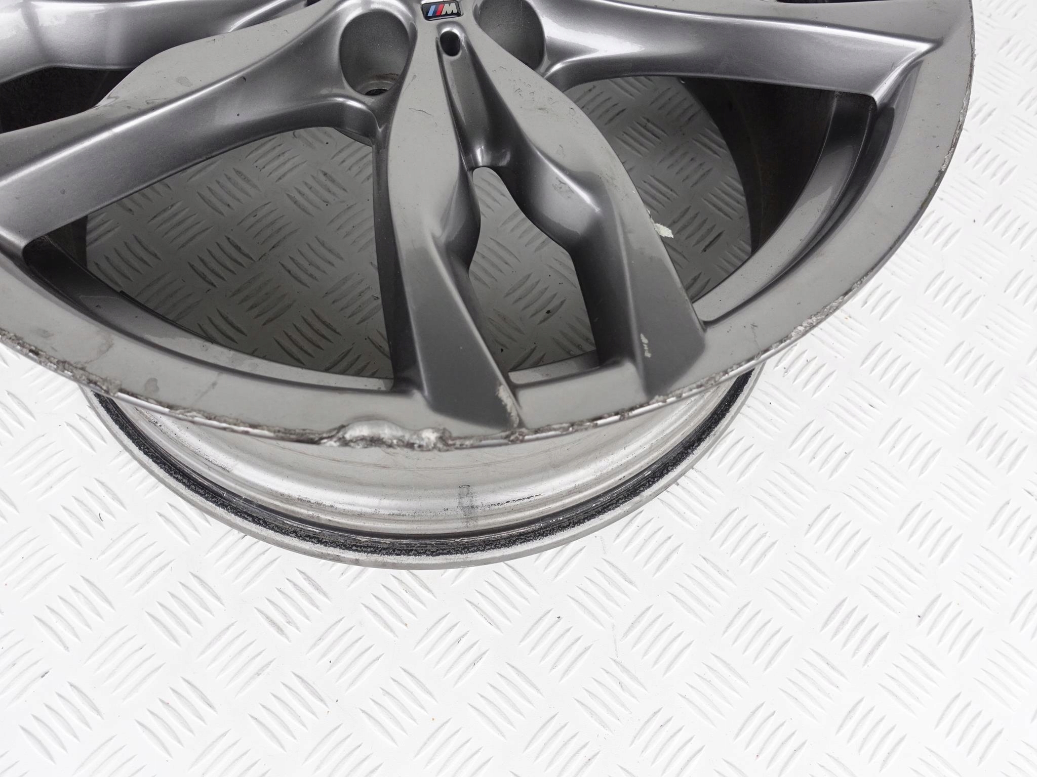 BMW F10 F12 F06 M PAKIET 8,5×20 IS33 5×120 FELGA BMW F10 F12 F06 M PAKIET 8,5x20 IS33 5x120 FELGA - obrazek 5