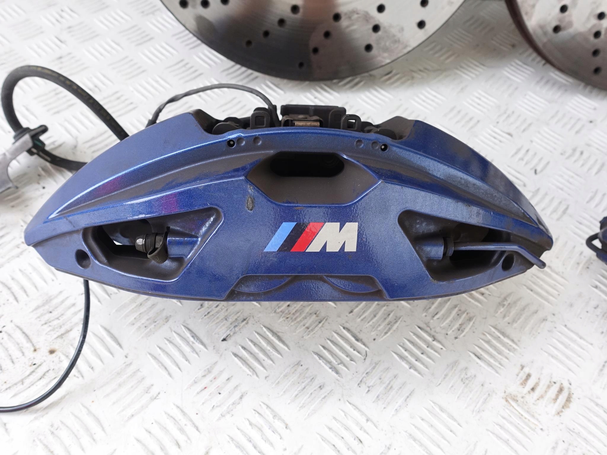 BMW X3M X4M F97 F98 TARCZE ZACISKI KLOCKI M-BLAU BMW X3M X4M F97 F98 TARCZE ZACISKI KLOCKI M-BLAU - obrazek 8