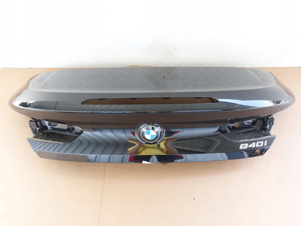 BMW 8 G14 M8 F91 KOLOR 475 KLAPA POKRYWA KAMERA BMW 8 G14 M8 F91 KOLOR 475 KLAPA POKRYWA KAMERA