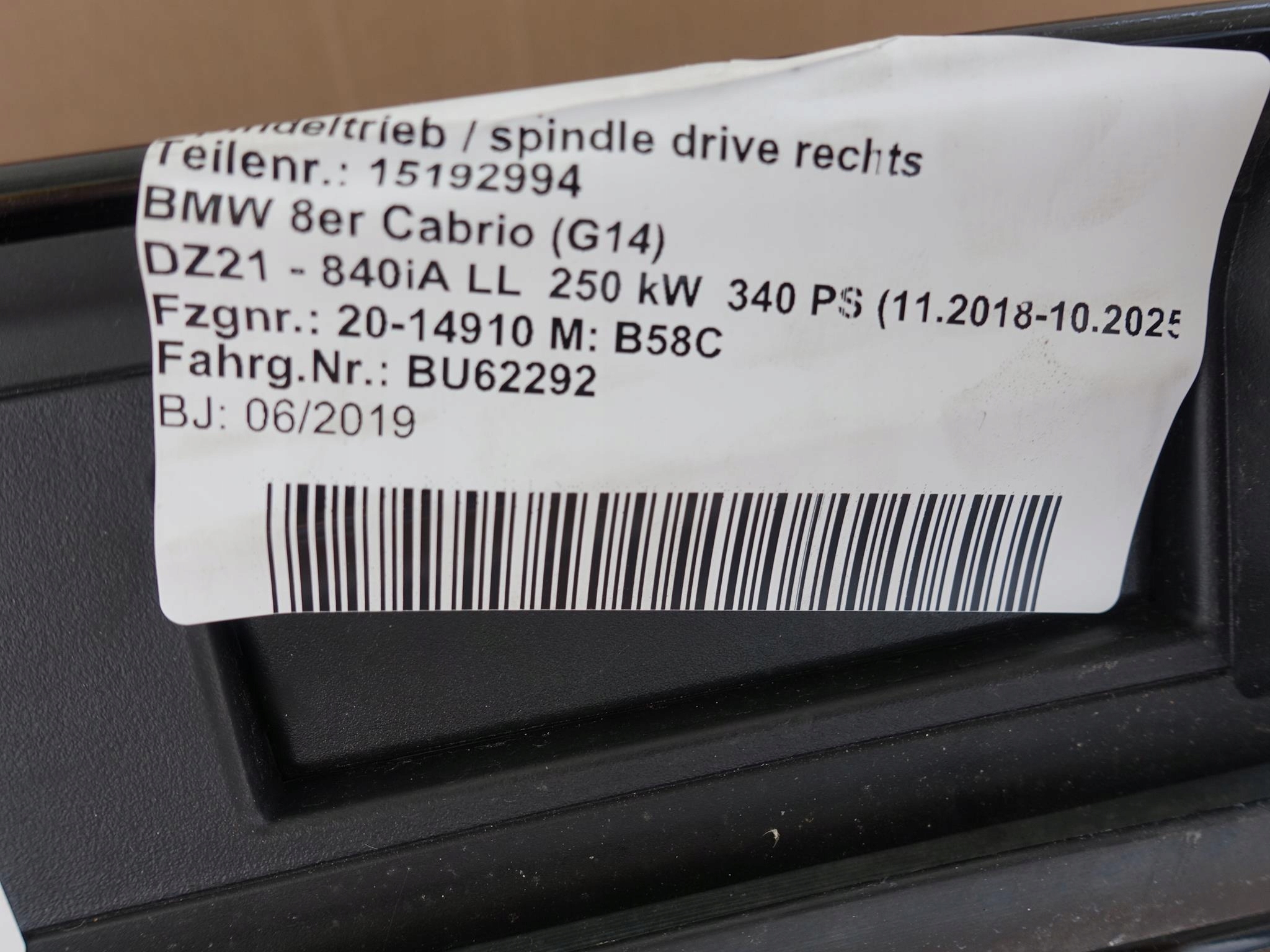 BMW 8 G14 M8 F91 KOLOR 475 KLAPA POKRYWA KAMERA BMW 8 G14 M8 F91 KOLOR 475 KLAPA POKRYWA KAMERA - obrazek 9
