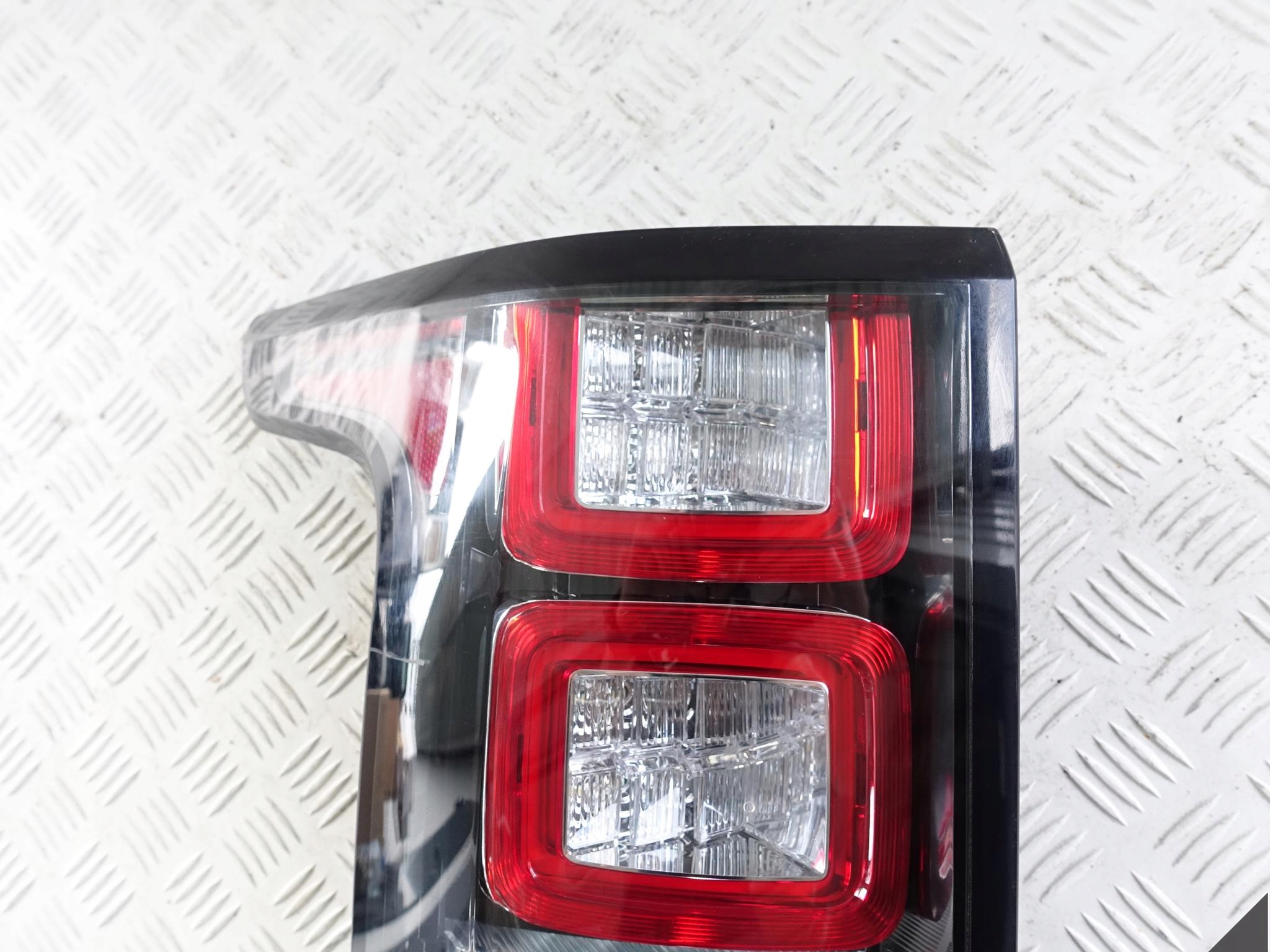 RANGE ROVER VOGUE IV L405 LIFT 13- LED LEWA TYŁ EU RANGE ROVER VOGUE IV L405 LIFT 13- LED LEWA TYŁ EU - obrazek 5