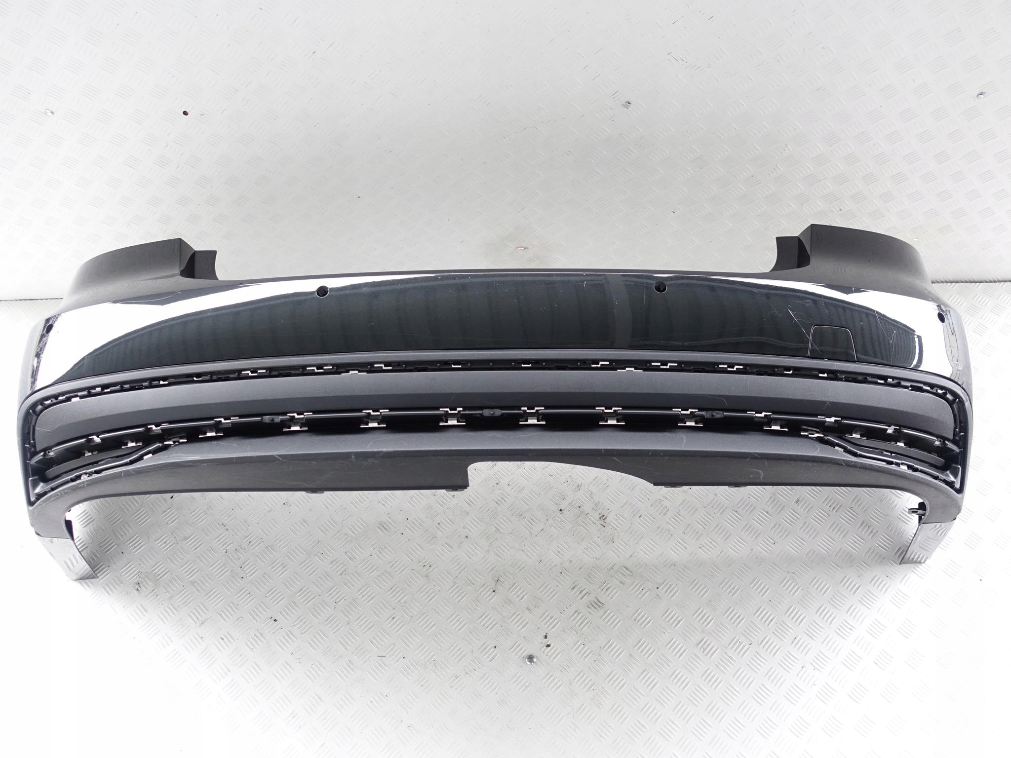 AUDI A7 C8 4K8 17-20 ZDERZAK TYŁ SPOILER DYFUZOR AUDI A7 C8 4K8 17-20 ZDERZAK TYŁ SPOILER DYFUZOR