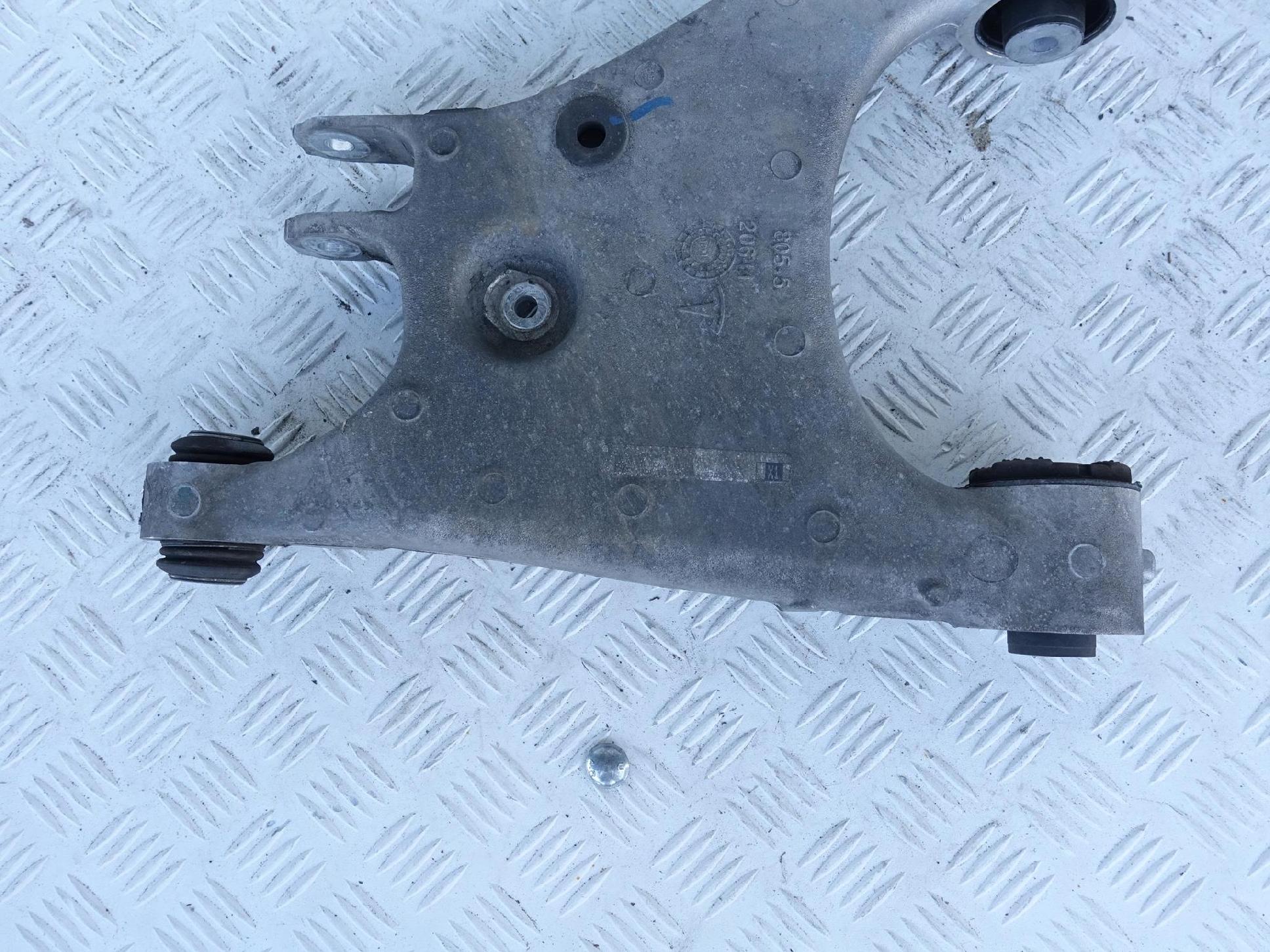 TESLA X WAHACZ TYŁ PRAWY 1027451-00-D DOLNY TESLA X WAHACZ TYŁ PRAWY 1027451-00-D DOLNY - obrazek 2