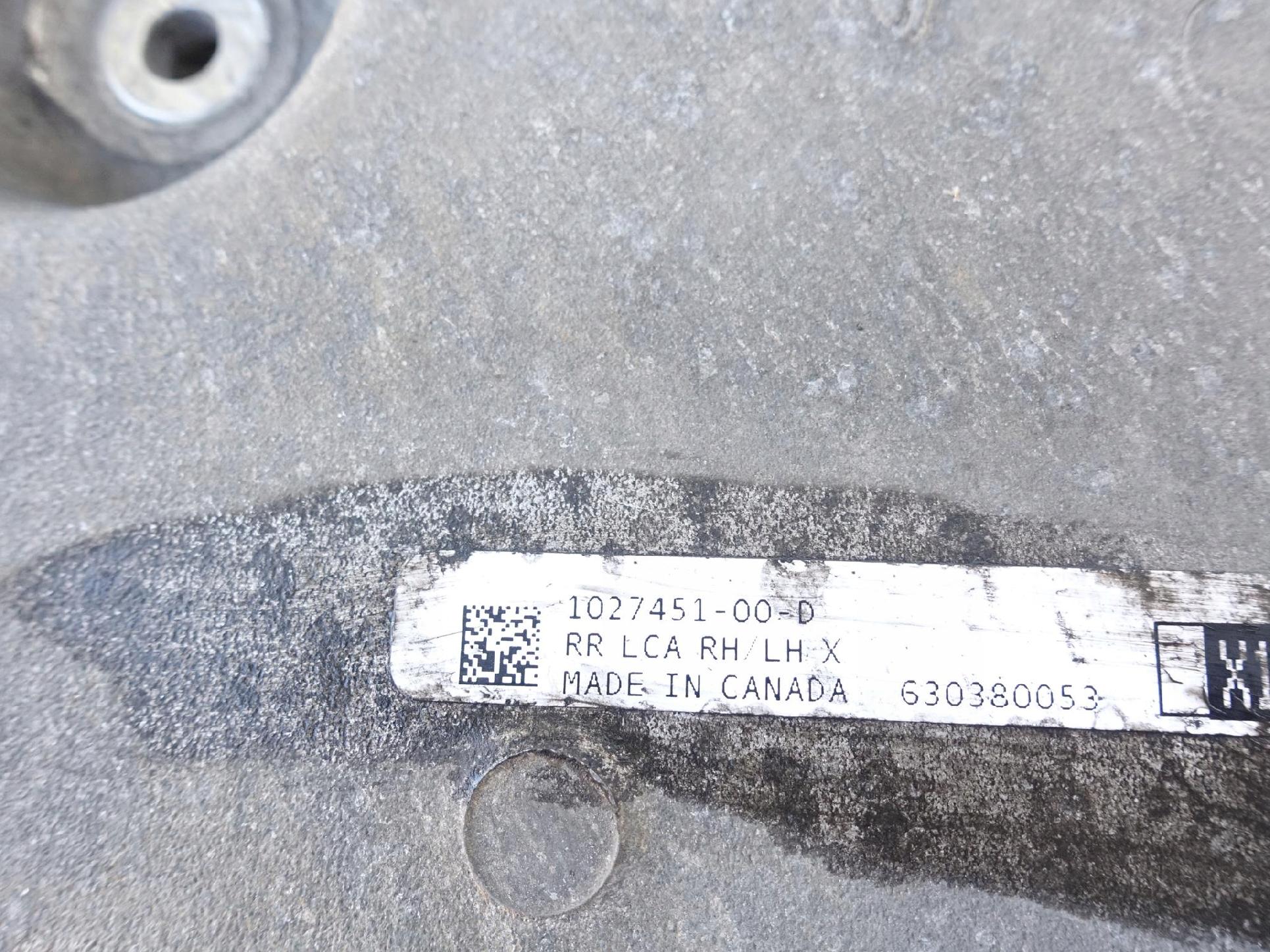 TESLA X WAHACZ TYŁ PRAWY 1027451-00-D DOLNY TESLA X WAHACZ TYŁ PRAWY 1027451-00-D DOLNY - obrazek 6