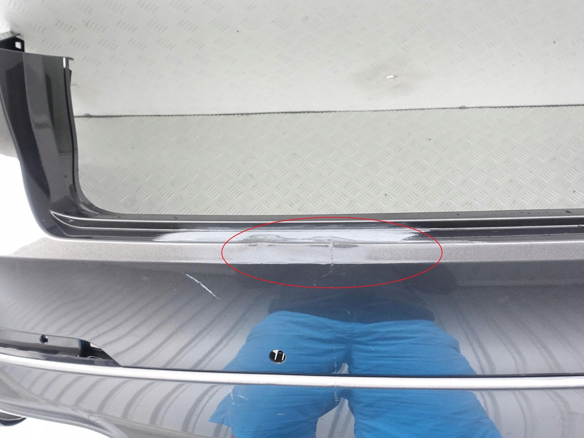 MASERATI LEVANTE ZDERZAK SPOILER TYŁ 670045348 MASERATI LEVANTE ZDERZAK SPOILER TYŁ 670045348 - obrazek 3