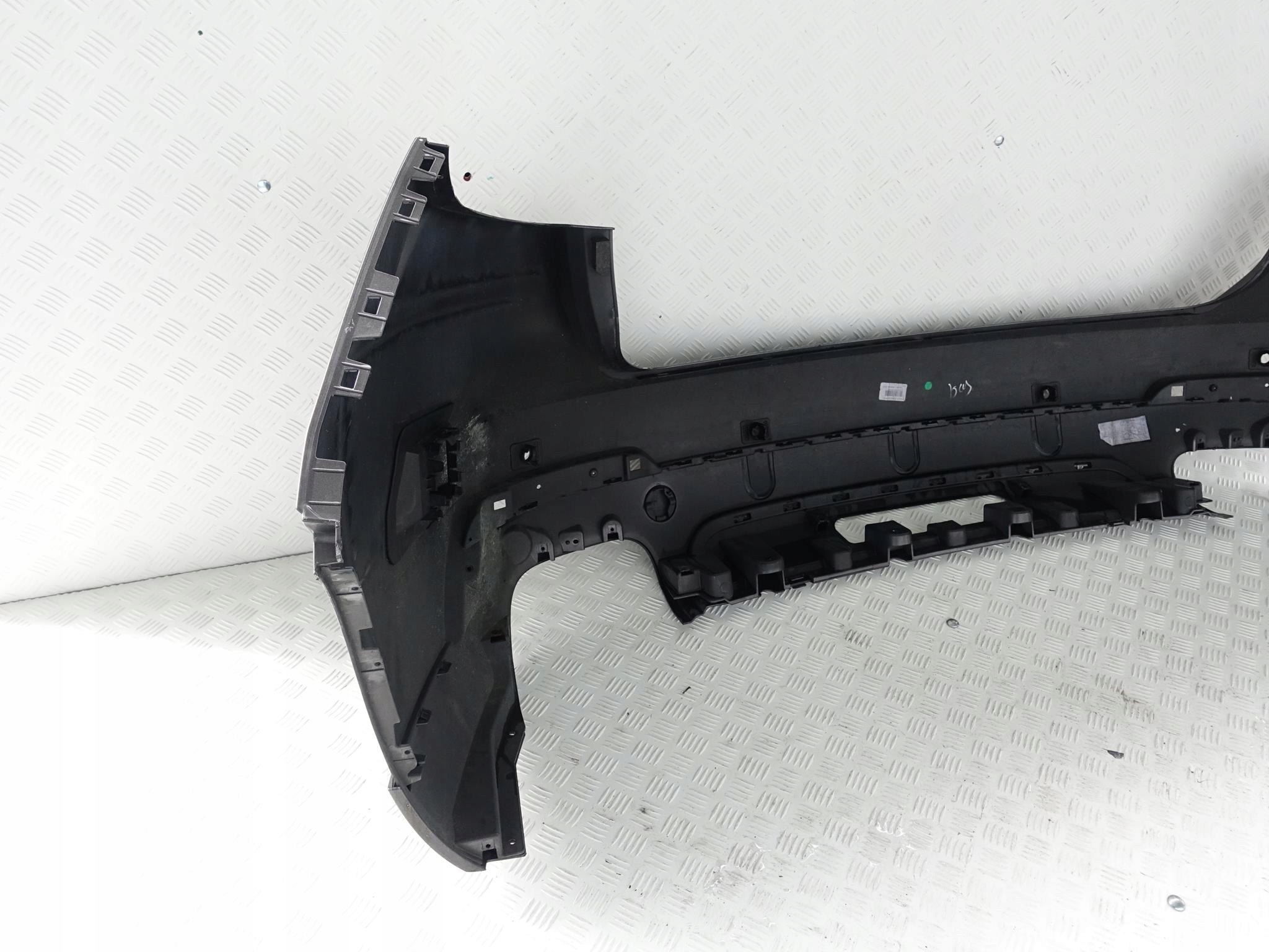 MASERATI LEVANTE ZDERZAK SPOILER TYŁ 670045348 MASERATI LEVANTE ZDERZAK SPOILER TYŁ 670045348 - obrazek 7