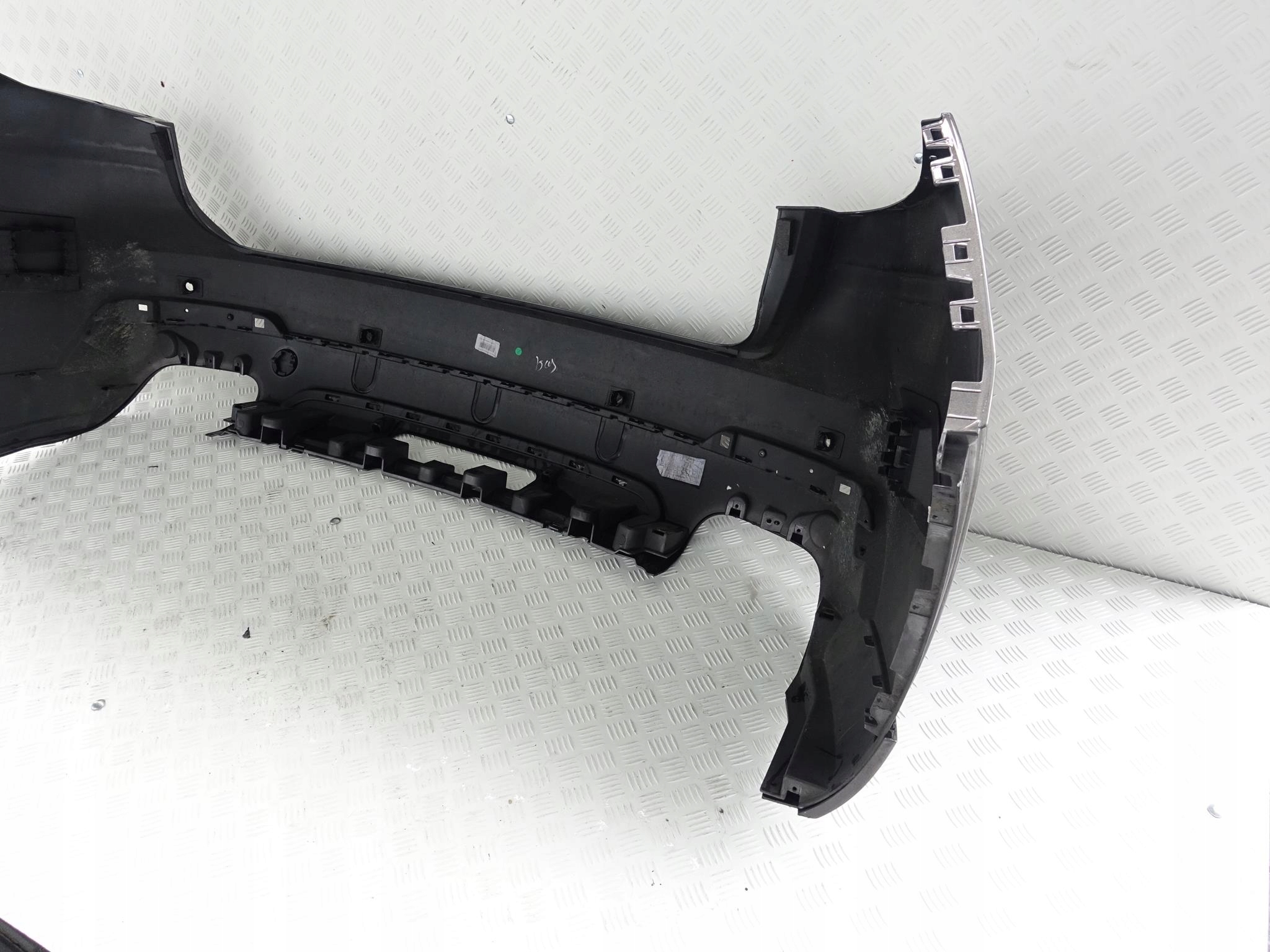 MASERATI LEVANTE ZDERZAK SPOILER TYŁ 670045348 MASERATI LEVANTE ZDERZAK SPOILER TYŁ 670045348 - obrazek 8