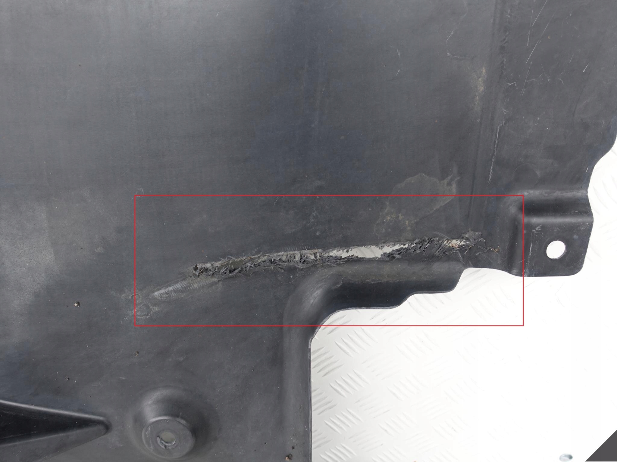 FERRARI FF PŁYTA OSŁONA PODWOZIE SILNIK FERRARI FF PŁYTA OSŁONA PODWOZIE SILNIK - obrazek 5