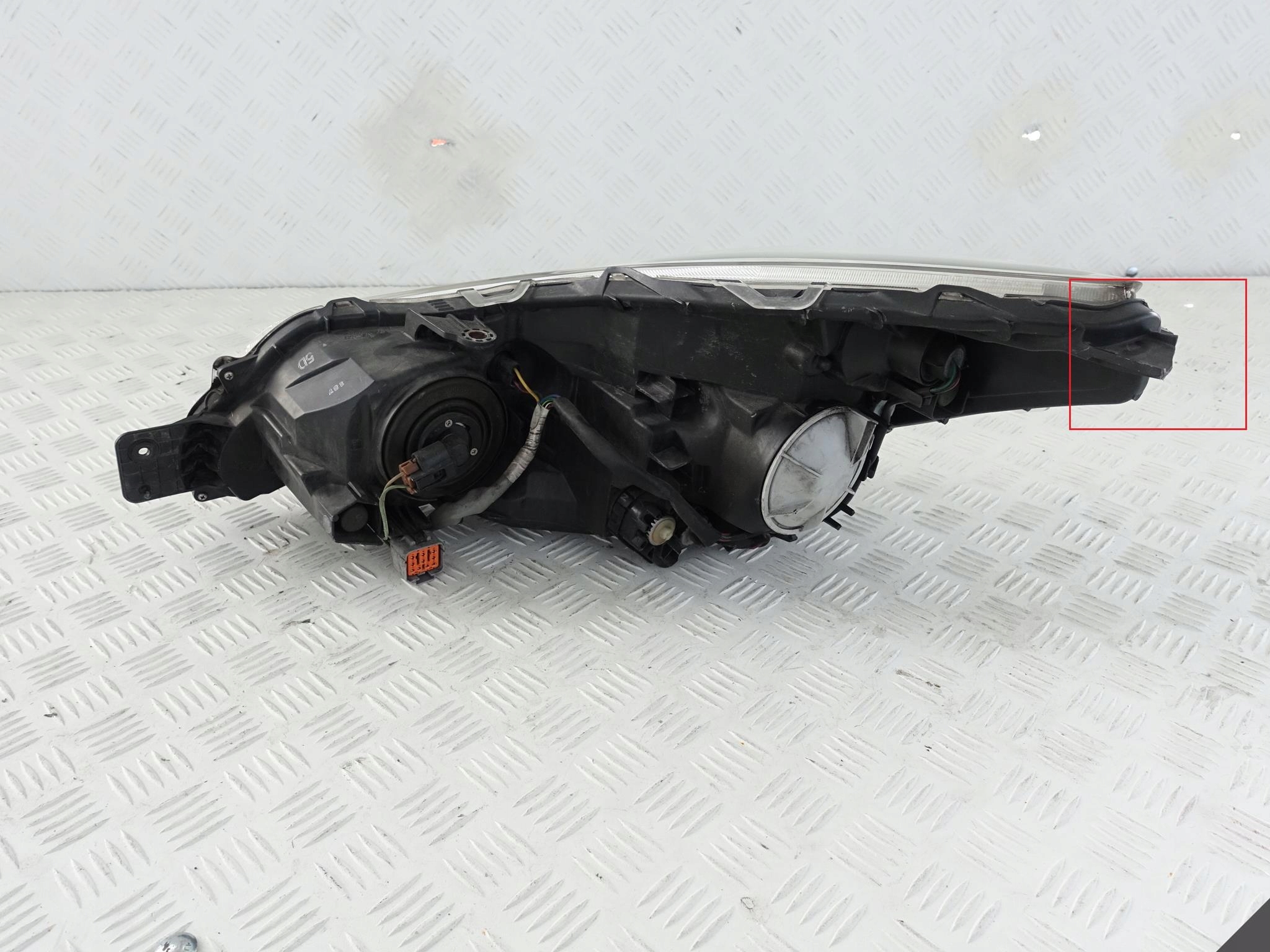 SUBARU LEGACY 5 V OUTBACK 4 IV 09-14 ZWYKŁA EU LAMPA SUBARU LEGACY 5 V OUTBACK 4 IV 09-14 ZWYKŁA EU LAMPA - obrazek 5