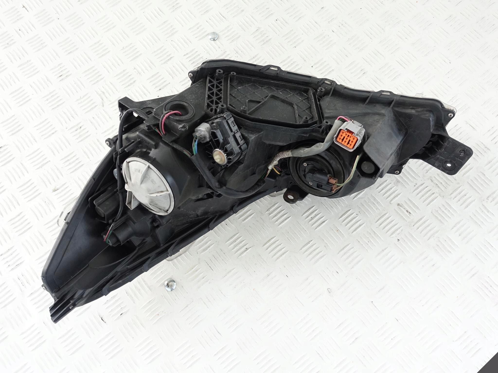 SUBARU LEGACY 5 V OUTBACK 4 IV 09-14 ZWYKŁA EU LAMPA SUBARU LEGACY 5 V OUTBACK 4 IV 09-14 ZWYKŁA EU LAMPA - obrazek 8