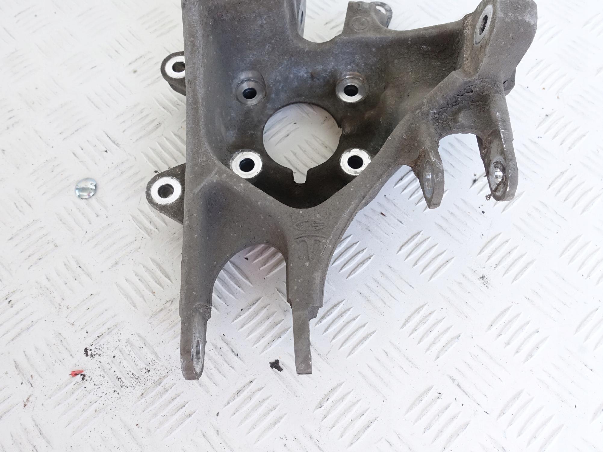 TESLA X ZWROTNICA LEWA TYŁ 1042506-00-A TESLA X ZWROTNICA LEWA TYŁ 1042506-00-A - obrazek 2