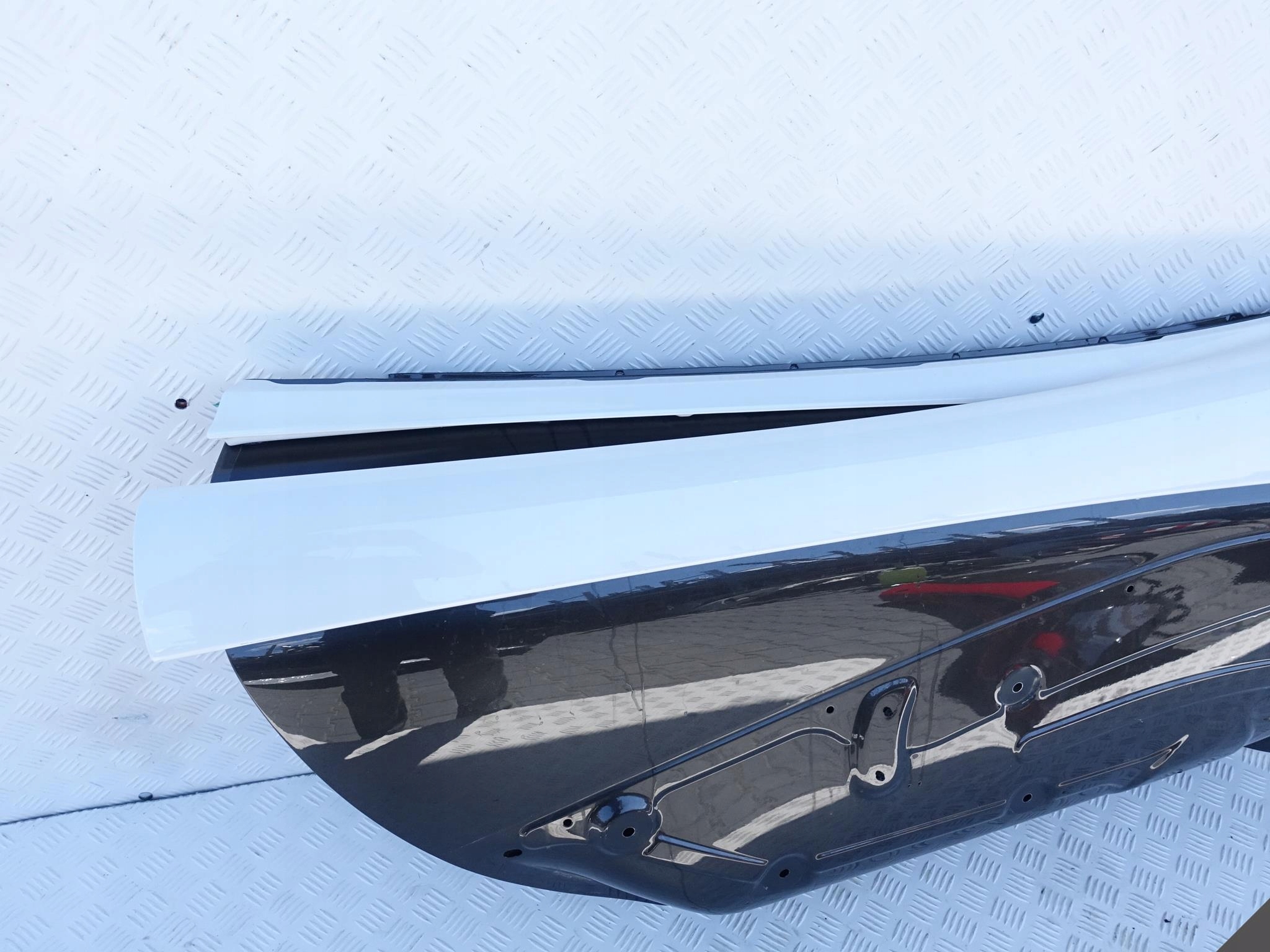 MCLAREN 570S 540C 570GT DRZWI PRAWE OSŁONA PRZÓD MCLAREN 570S 540C 570GT DRZWI PRAWE OSŁONA PRZÓD - obrazek 2