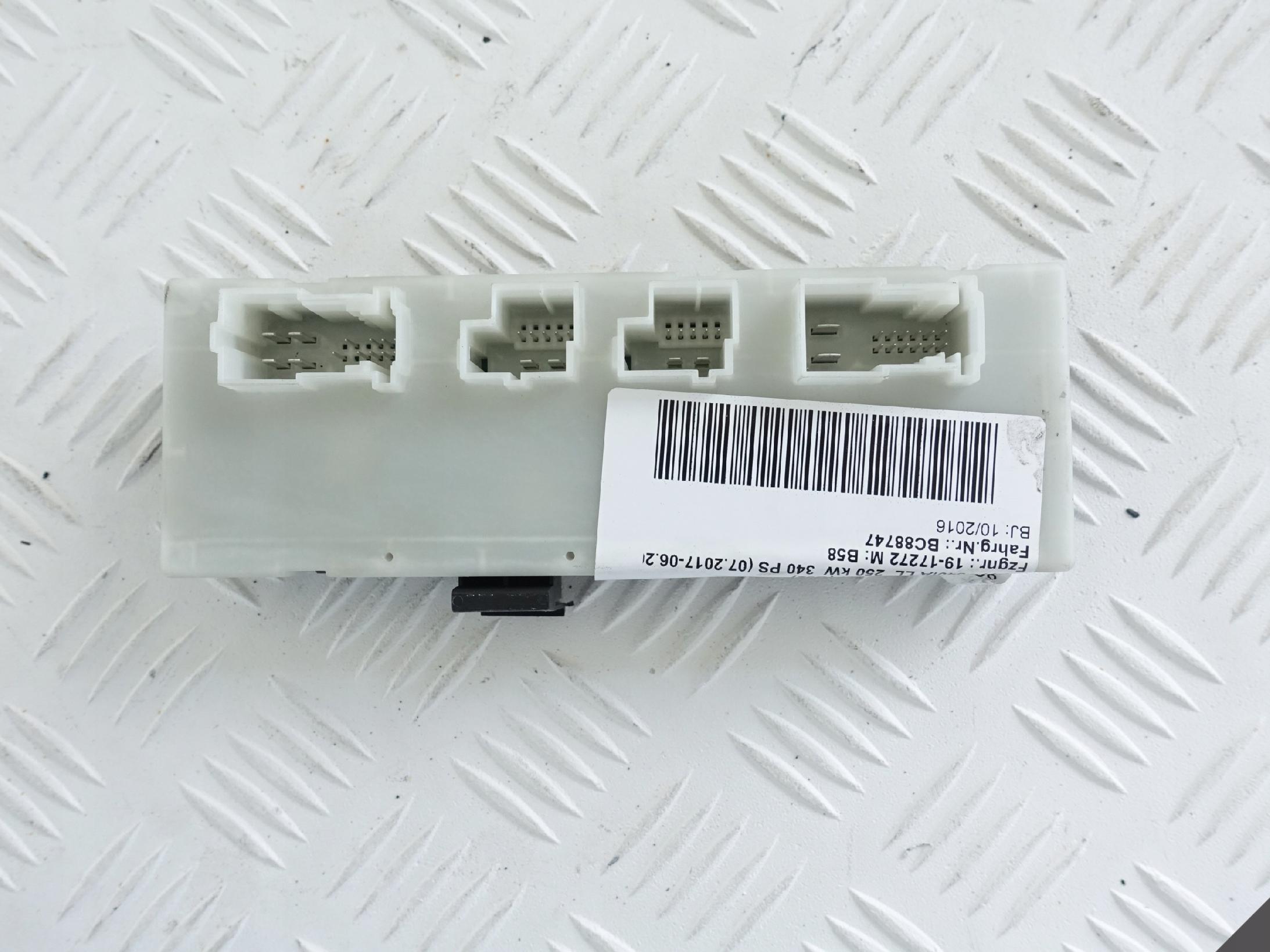 BMW 6 G32 MODUŁ ELEKTRYCZNEJ KLAPY TYŁ 7481043 BMW 6 G32 MODUŁ ELEKTRYCZNEJ KLAPY TYŁ 7481043 - obrazek 3