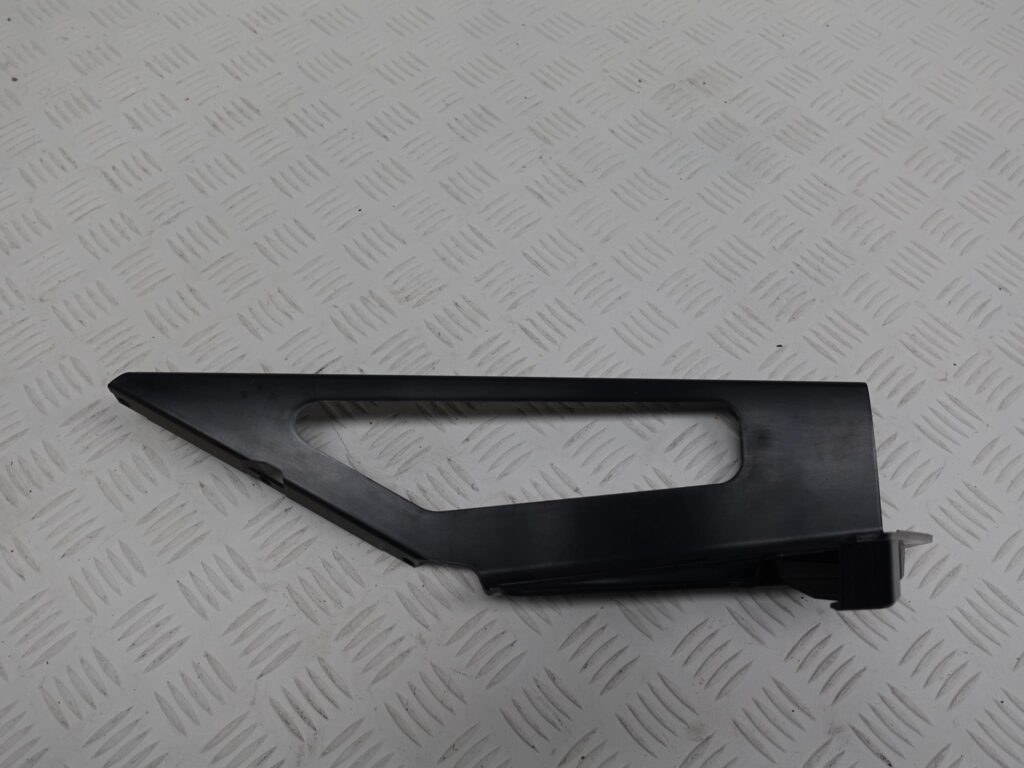 LAMBORGHINI HURACAN PANEL OSŁONA 4T0853647 LAMBORGHINI HURACAN PANEL OSŁONA 4T0853647