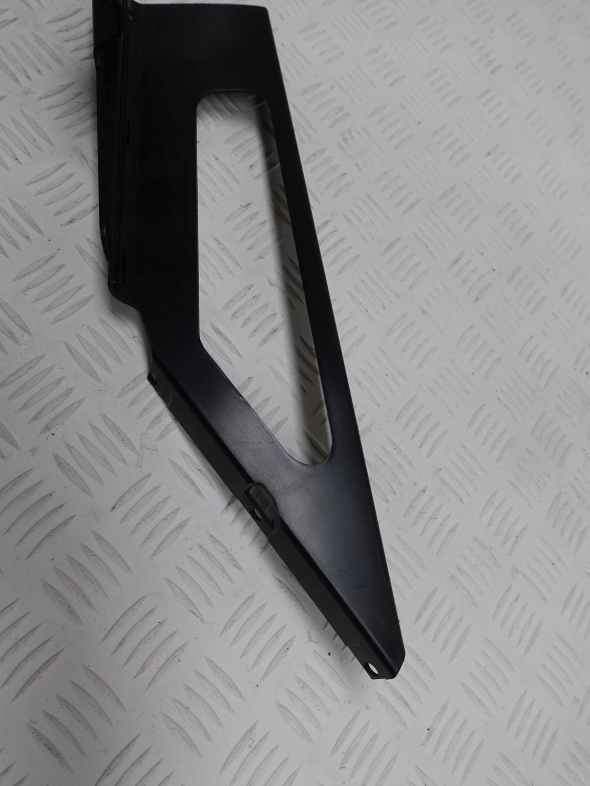 LAMBORGHINI HURACAN PANEL OSŁONA 4T0853648 LAMBORGHINI HURACAN PANEL OSŁONA 4T0853648 - obrazek 3