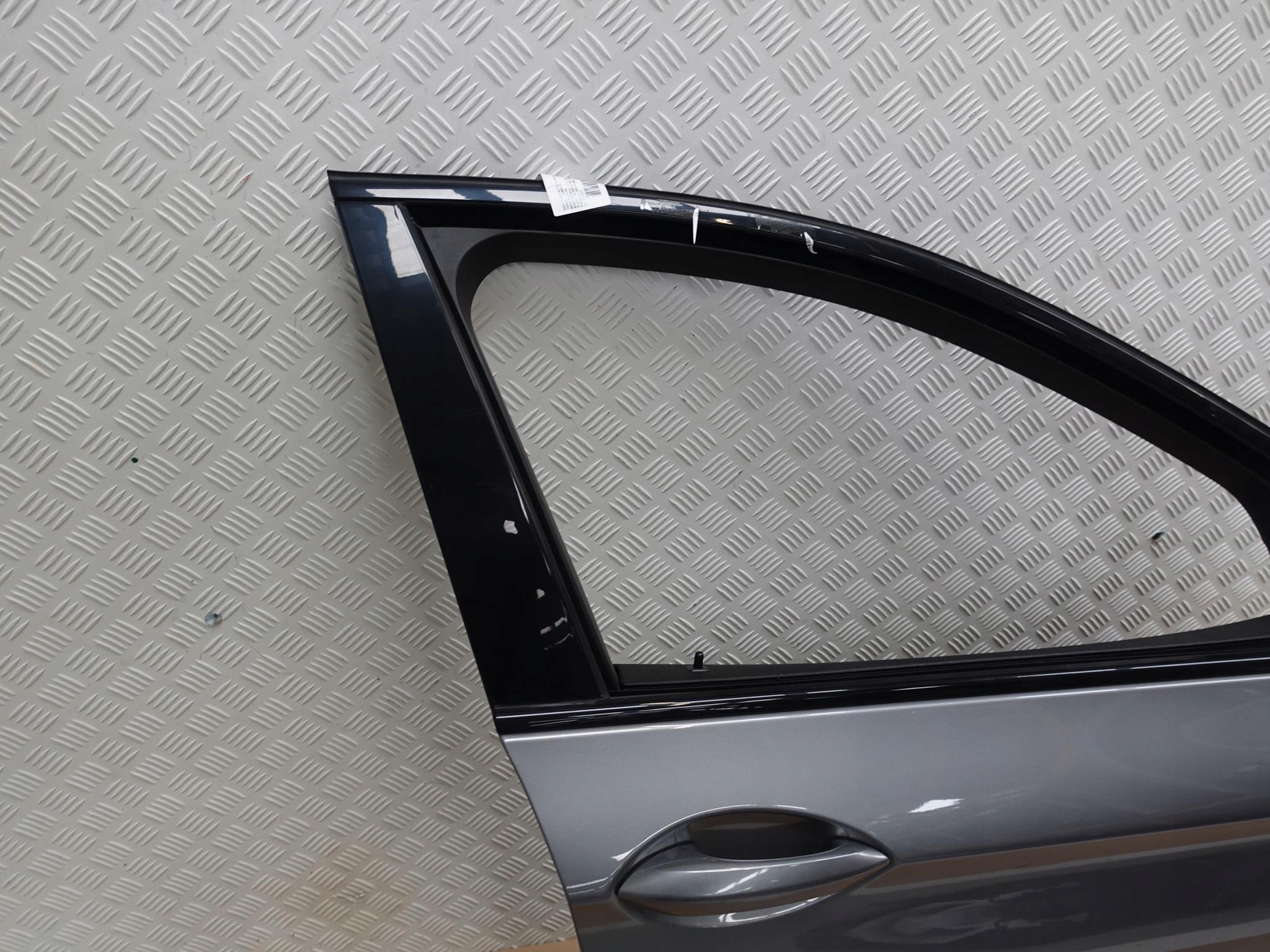 BMW 5 F10 F11 DRZWI PRAWE PRZÓD KOLOR A52 KOMPLET BMW 5 F10 F11 DRZWI PRAWE PRZÓD KOLOR A52 KOMPLET - obrazek 2