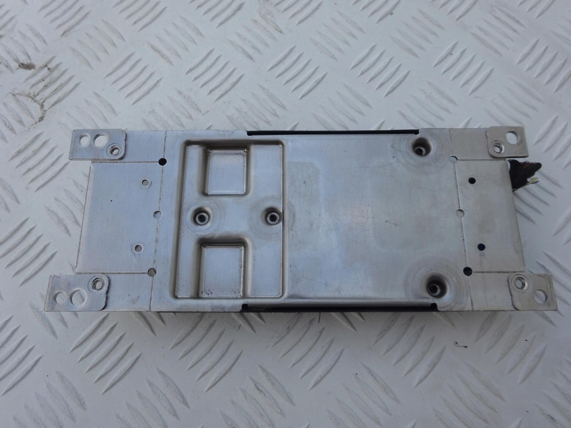 BMW STEROWNIK MODUŁ TCB ECE TELEMATIK 84109352008 BMW STEROWNIK MODUŁ TCB ECE TELEMATIK 84109352008 - obrazek 5