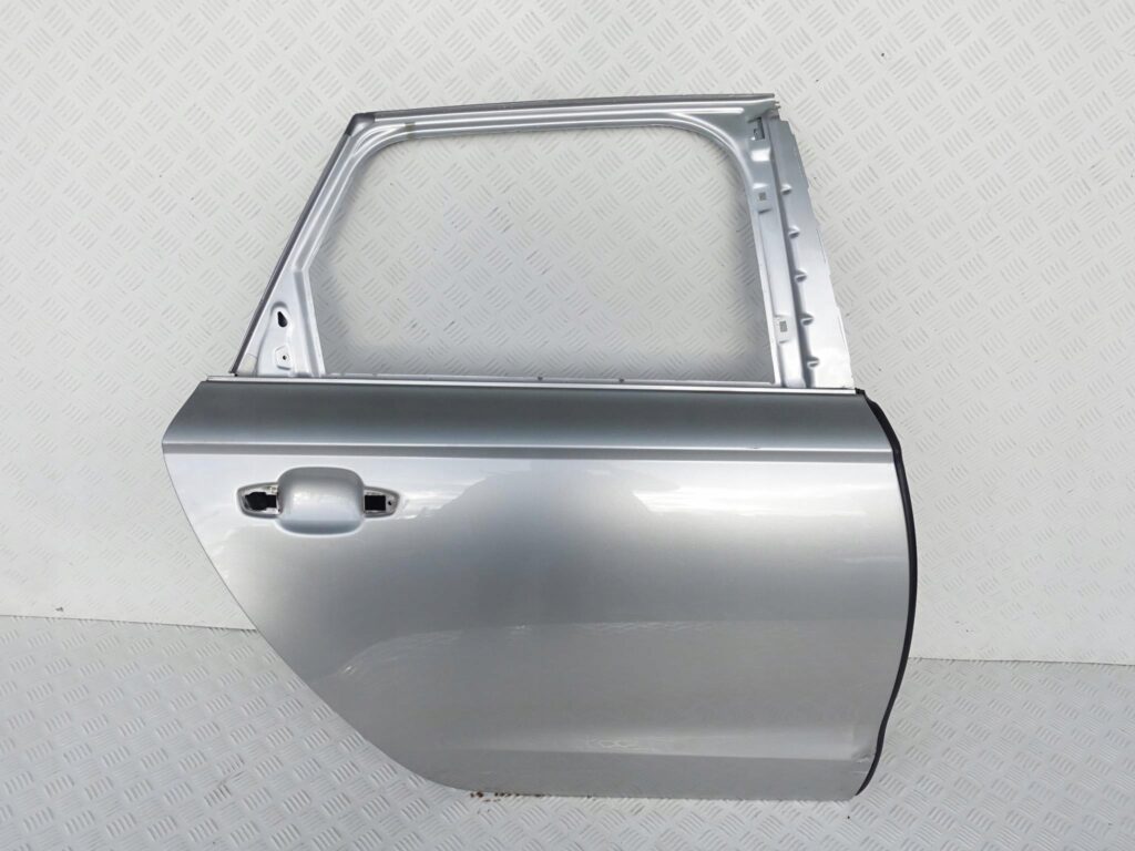 AUDI RS6 4G9 C7 13-18 KOMBI AVANT DRZWI PRAWE TYŁ AUDI RS6 4G9 C7 13-18 KOMBI AVANT DRZWI PRAWE TYŁ
