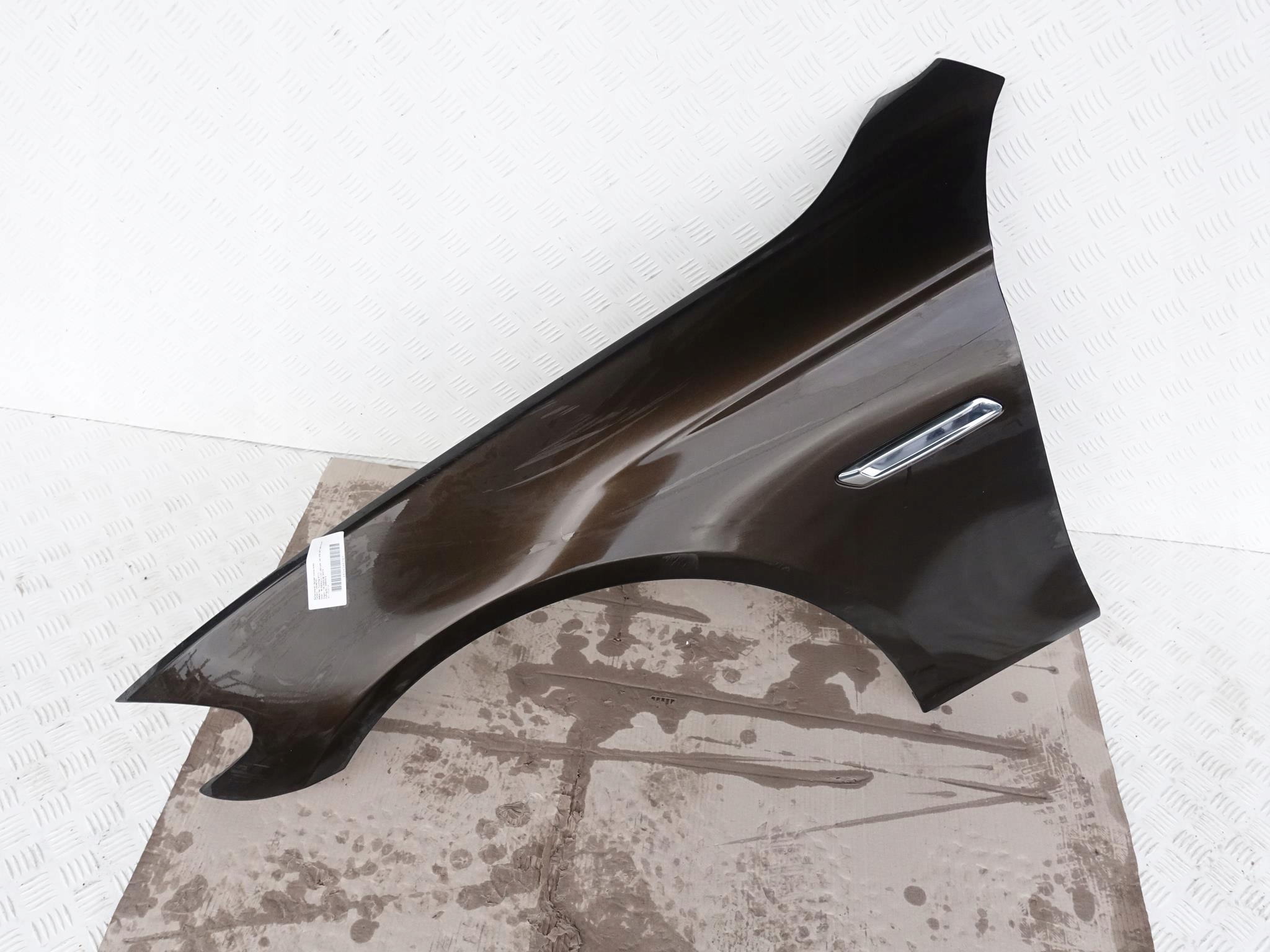 BMW F10 F11 LCI BŁOTNIK LEWY KOLOR X13 PRZÓD BMW F10 F11 LCI BŁOTNIK LEWY KOLOR X13 PRZÓD