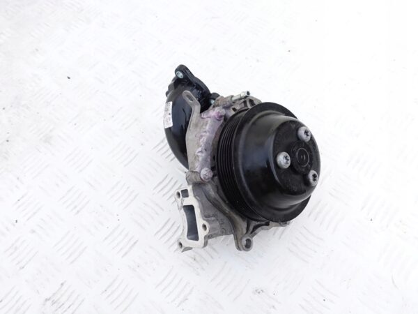 PORSCHE 911 991 POMPA WODNA 0PB121010