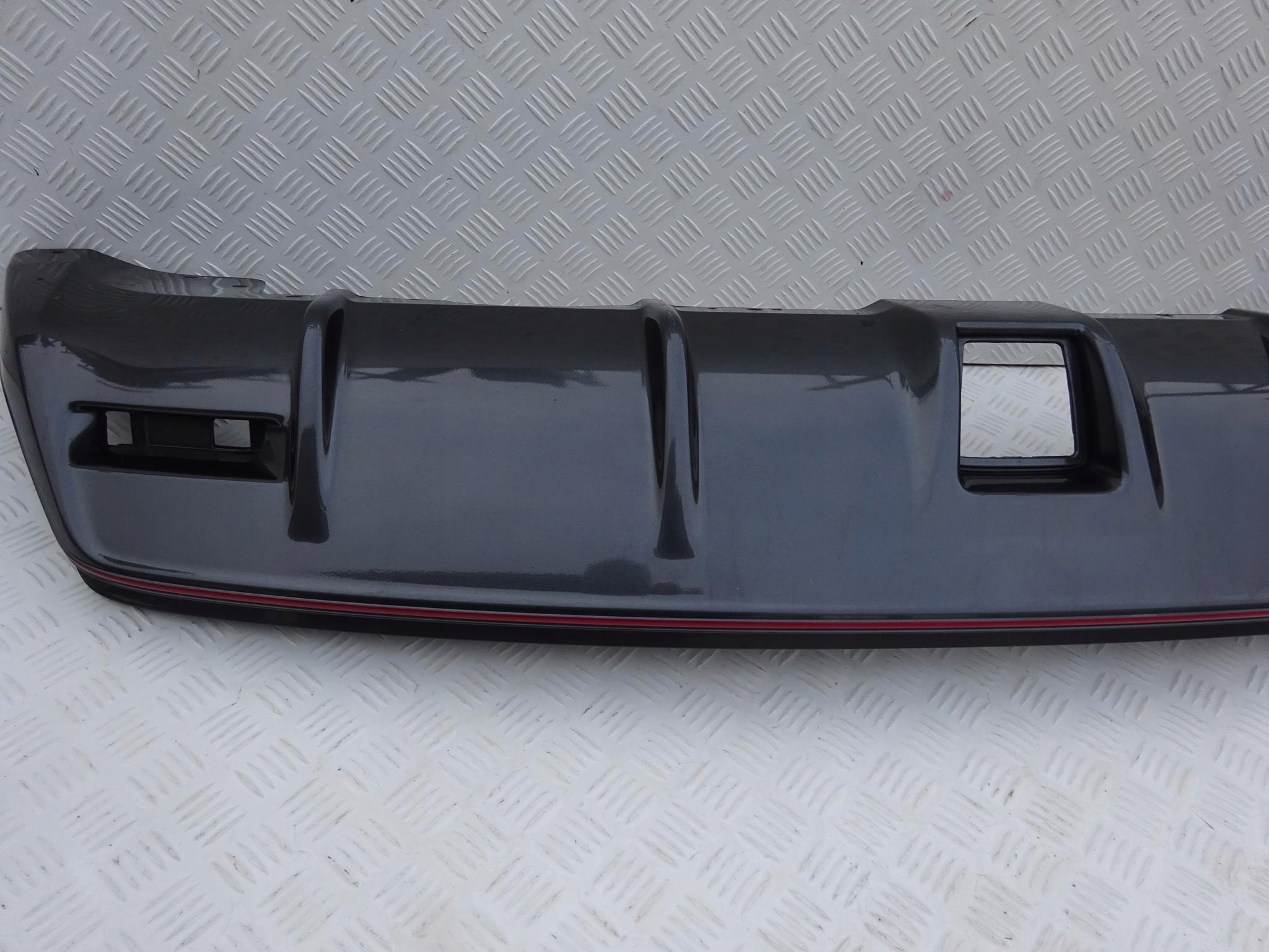 NISSAN JUKE NISMO SPOILER DOKŁADKA ZDERZAK TYŁ NISSAN JUKE NISMO SPOILER DOKŁADKA ZDERZAK TYŁ - obrazek 3