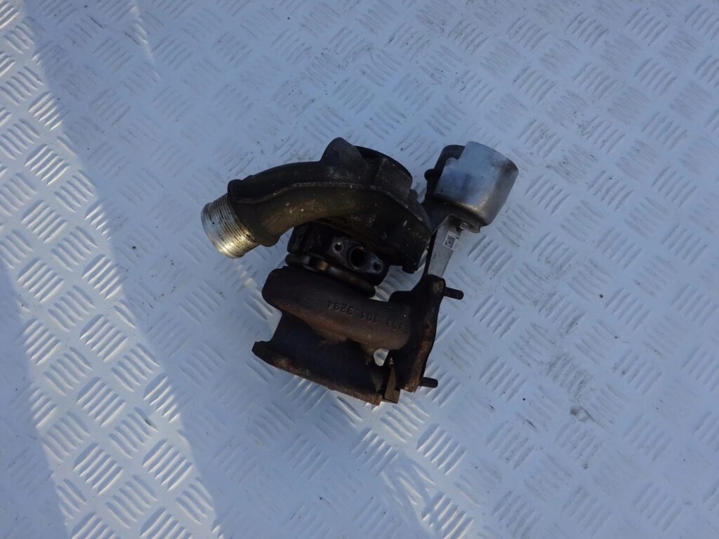 PORSCHE 991 911 TURBINA 9A212303202 PORSCHE 991 911 TURBINA 9A212303202