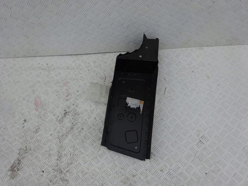 BMW 5 F11 PODŁOGA BAGAŻNIKA WNĘKA DNO LEWA 7259765