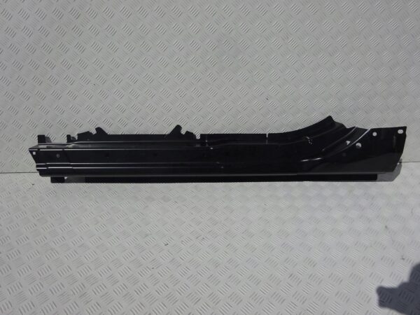 MASERATI QUATTROPORTE 13- PRÓG POSZYCIE LEWY