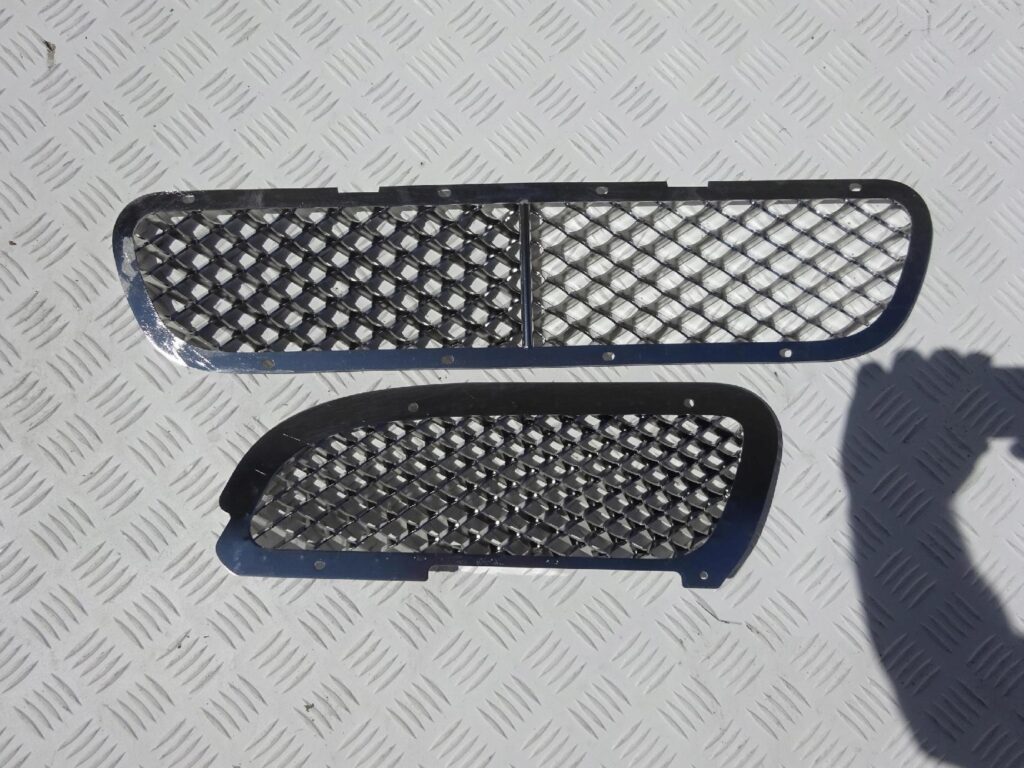 BENTLEY ARNAGE KRATKA GRILL ZDERZAK PRZÓD NOWA ORG BENTLEY ARNAGE KRATKA GRILL ZDERZAK PRZÓD NOWA ORG