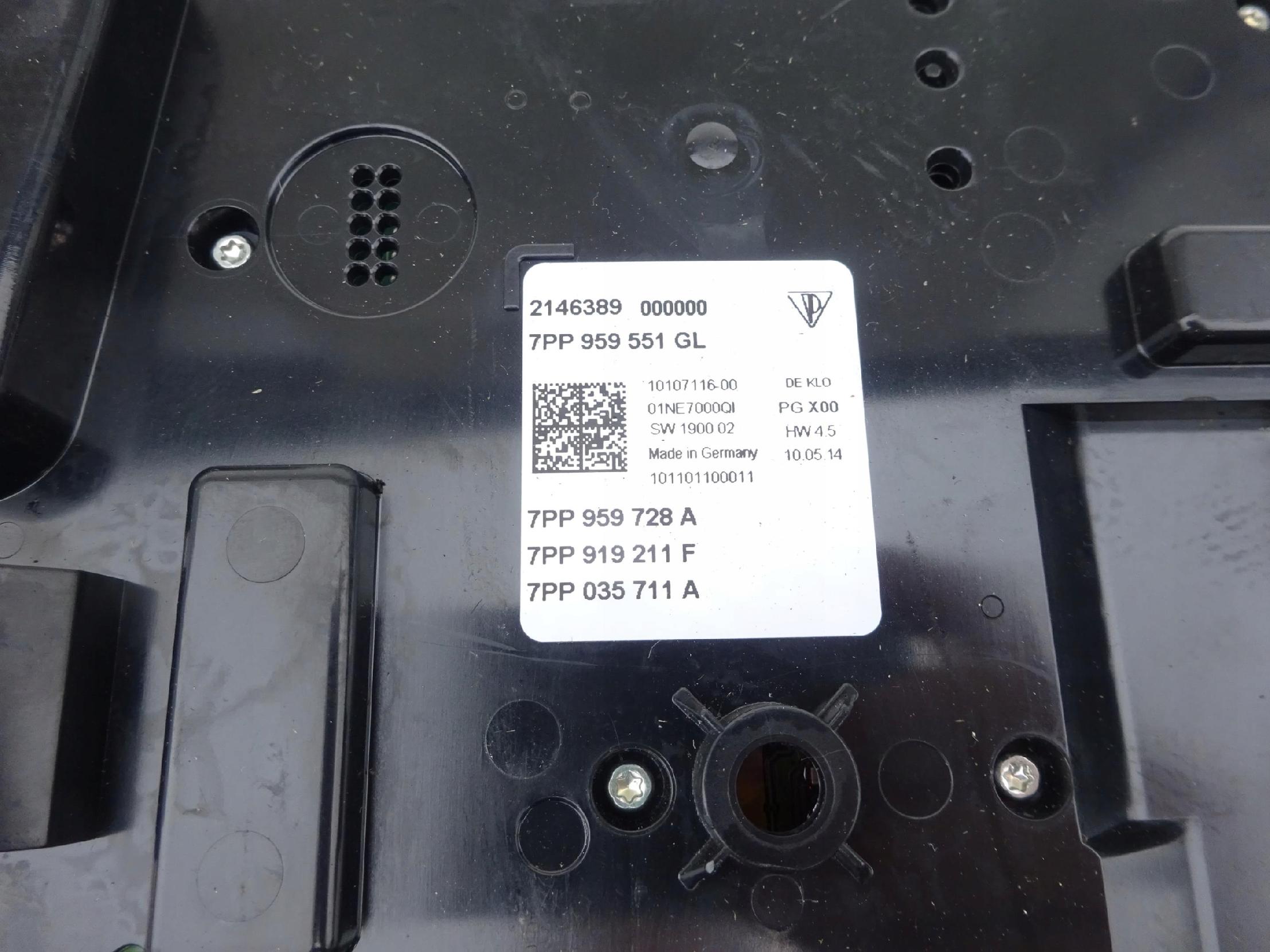 PORSCHE CAYENNE PANAMERA LAMPKA PANEL STEROWANIA PORSCHE CAYENNE PANAMERA LAMPKA PANEL STEROWANIA - obrazek 4