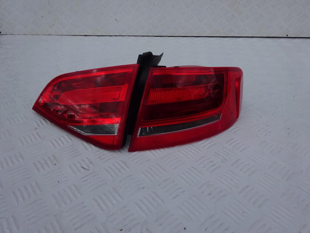 AUDI A4 8K5 SEDAN LAMPA PRAWA TYŁ KOMPLET + W KLAP