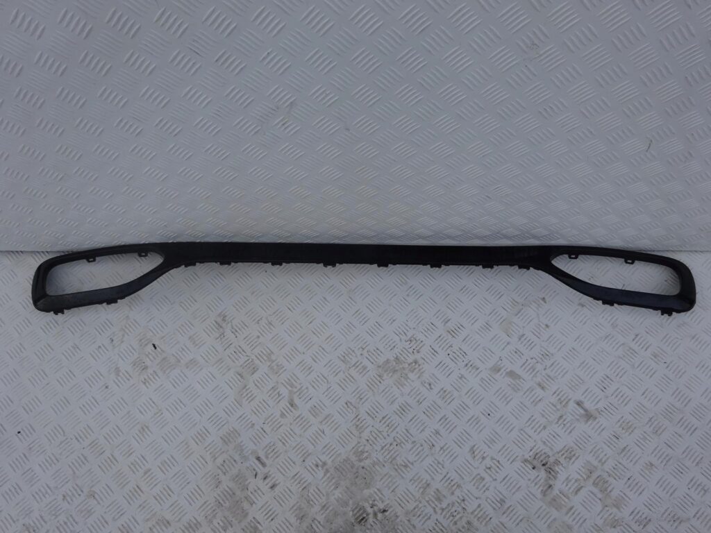 BMW 7 G11 G12 SPOJLER DYFUZOR NAKŁADKA TYŁ 7357153 BMW 7 G11 G12 SPOJLER DYFUZOR NAKŁADKA TYŁ 7357153