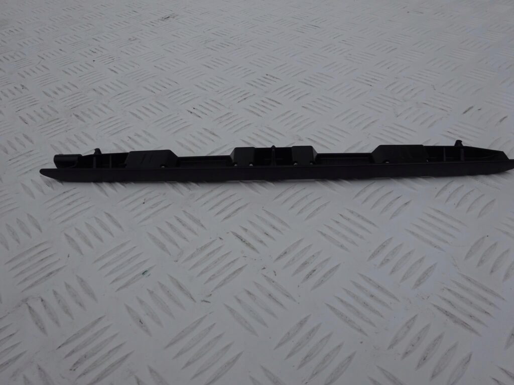 PORSCHE 991 LISTWA PANEL 99150498001