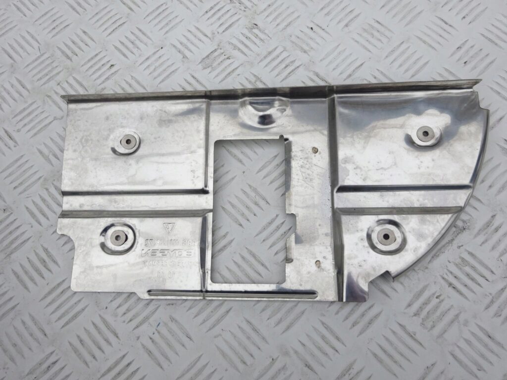 PORSCHE 996 BLACHA OSŁONA 99611120772