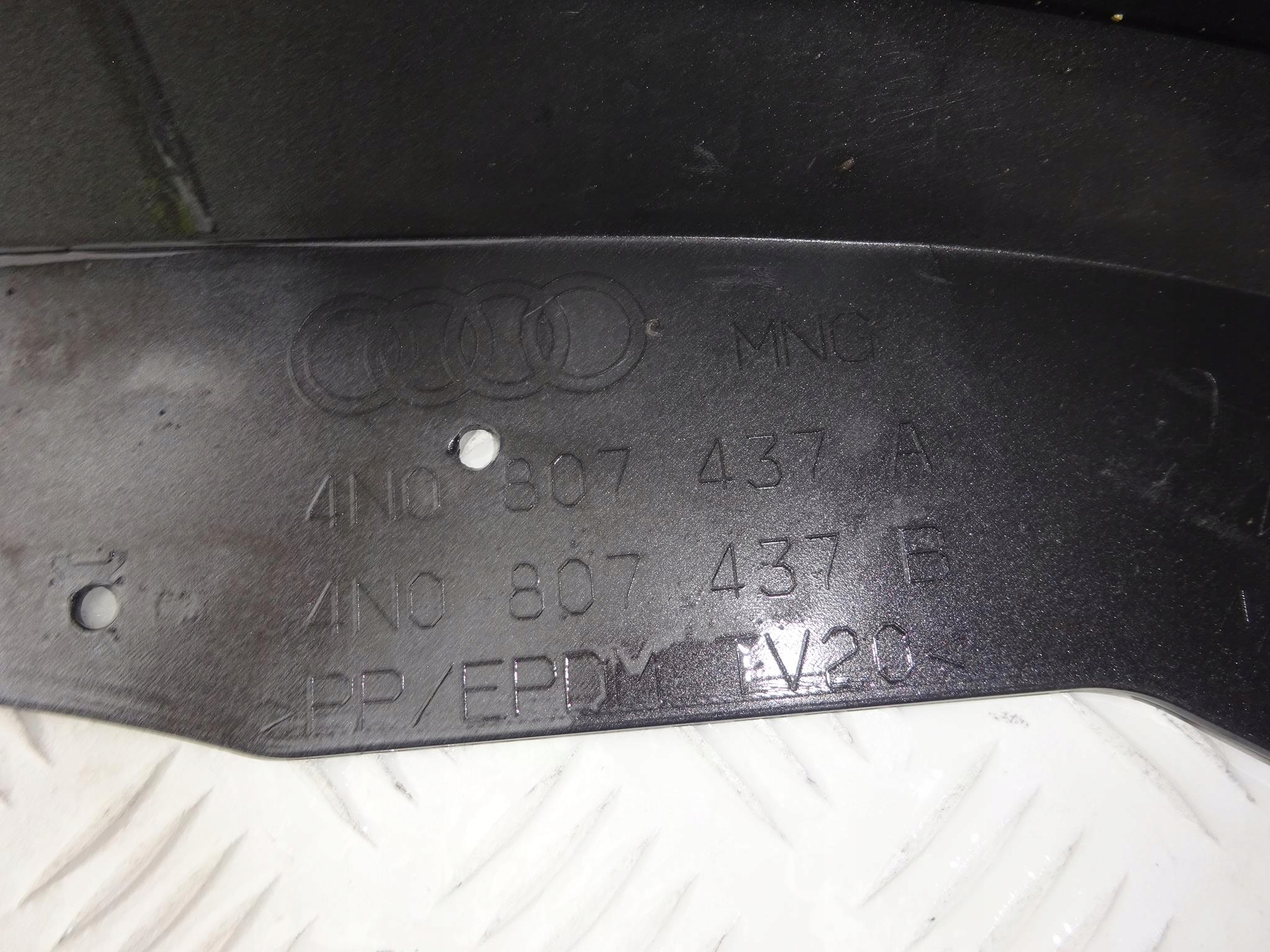 AUDI A8 4N0 D5 ZDERZAK PRZOD PRZEDNI 4N0807437A AUDI A8 4N0 D5 ZDERZAK PRZOD PRZEDNI 4N0807437A - obrazek 14