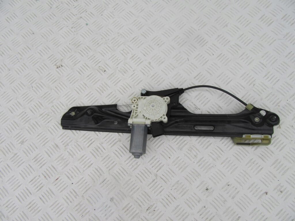 BMW X3 F25 MECHANIZM PODNOSZENIA SZYBY LEWY PRZOD