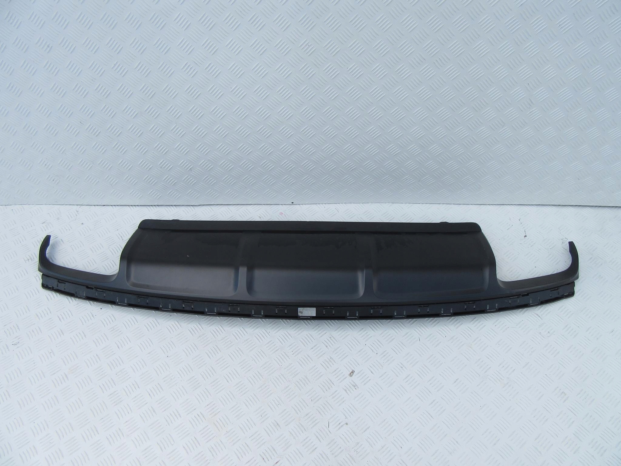 AUDI Q7 4M0 S LINE SPOJLER DYFUZOR TYL AUDI Q7 4M0 S LINE SPOJLER DYFUZOR TYL