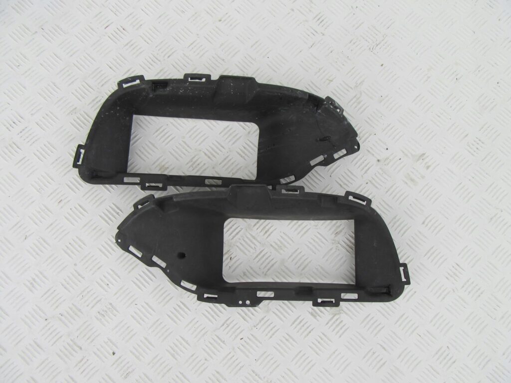 MERCEDES C 205 WOLT KIEROWNICA POWIETRZA P LUB L MERCEDES C 205 WOLT KIEROWNICA POWIETRZA P LUB L
