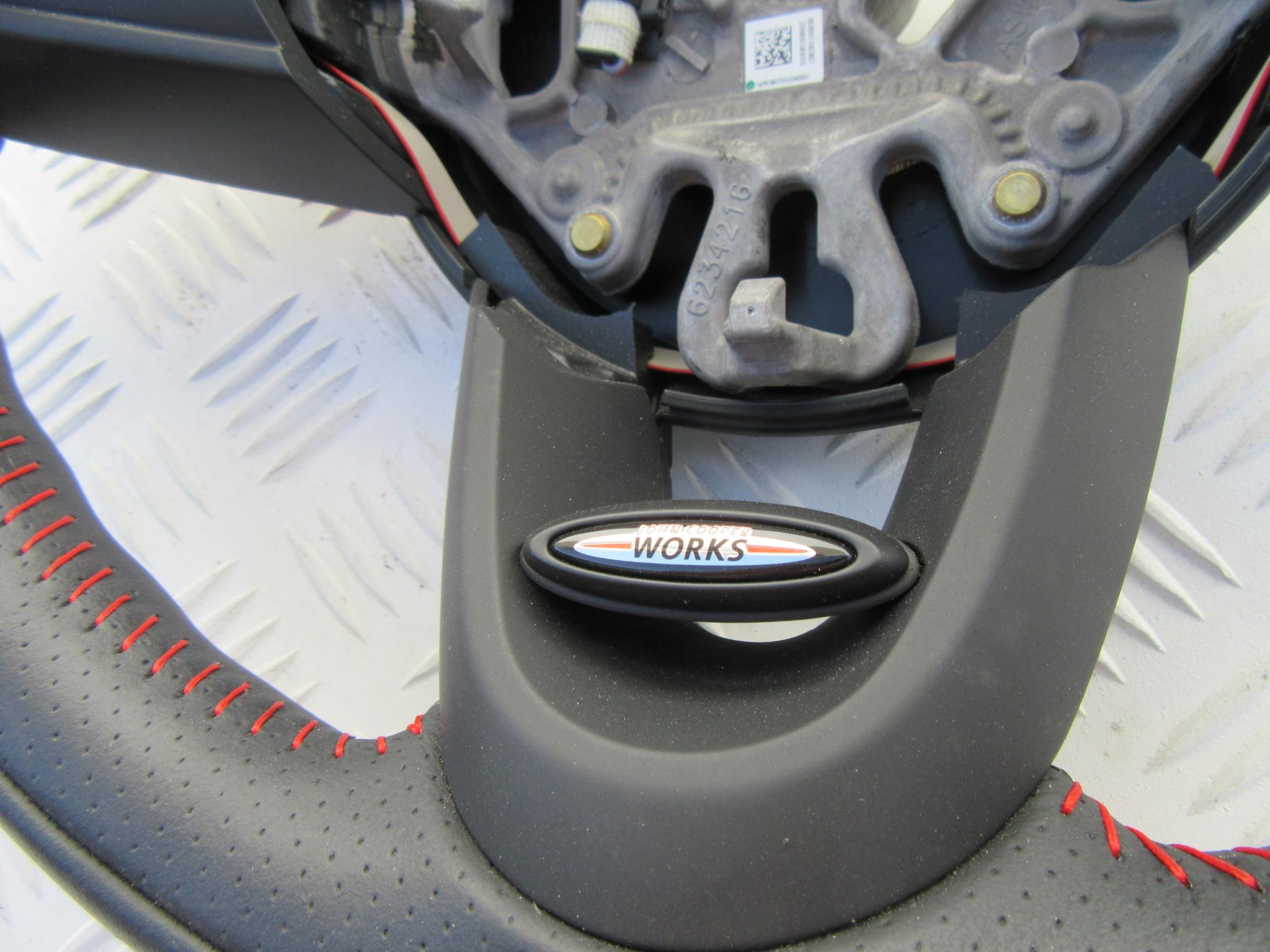 MINI JOHN COOPER WORKS F55 F56 F57 KIEROWNICA JCW MINI JOHN COOPER WORKS F55 F56 F57 KIEROWNICA JCW - obrazek 3
