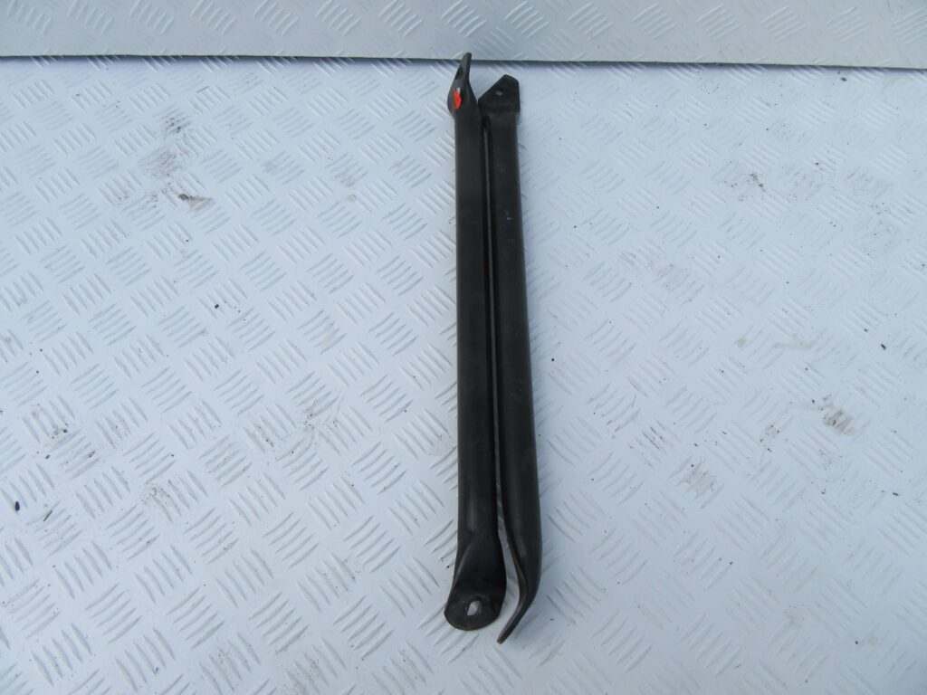 BMW X3 F25 F26 BELKA WZMOCNIENIE ROZPÓRKA PRZOD BMW X3 F25 F26 BELKA WZMOCNIENIE ROZPÓRKA PRZOD
