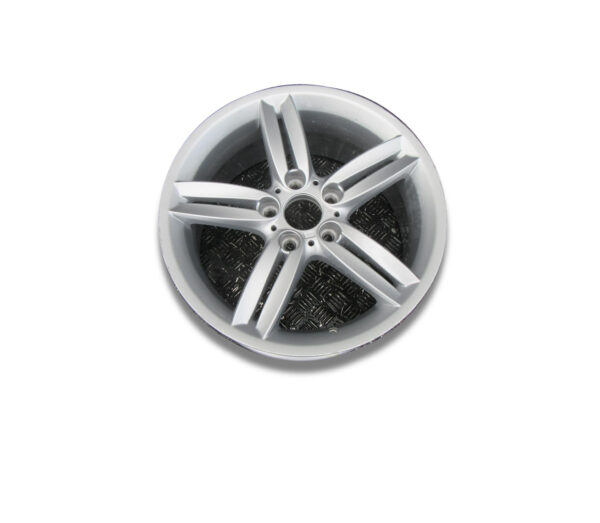 BMW E82 E87 E88 FELGA 8,5Jx18 IS52 5x120